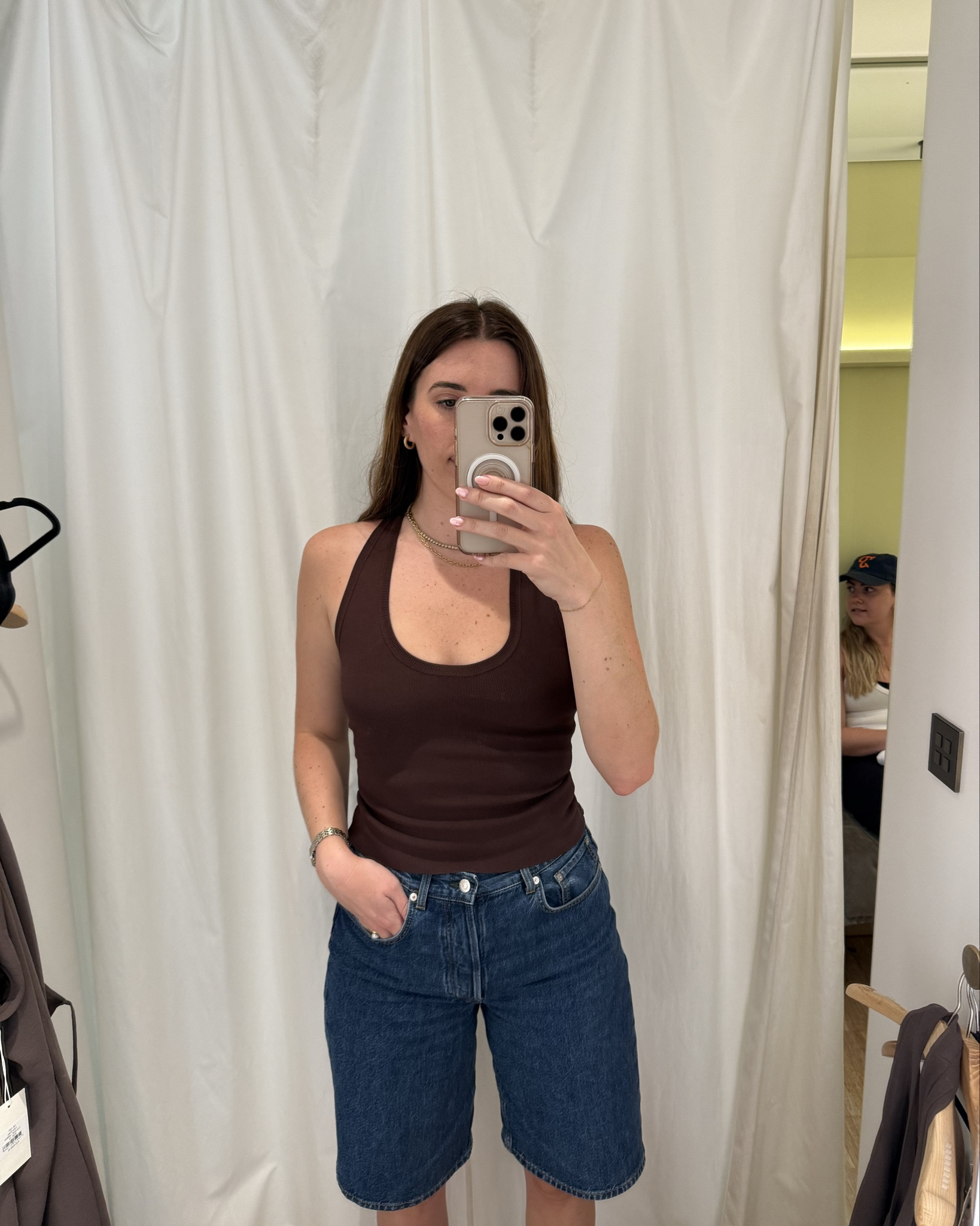 The perfect basic tanks

#LTKFashionMonth #LTKuk #LTKspring