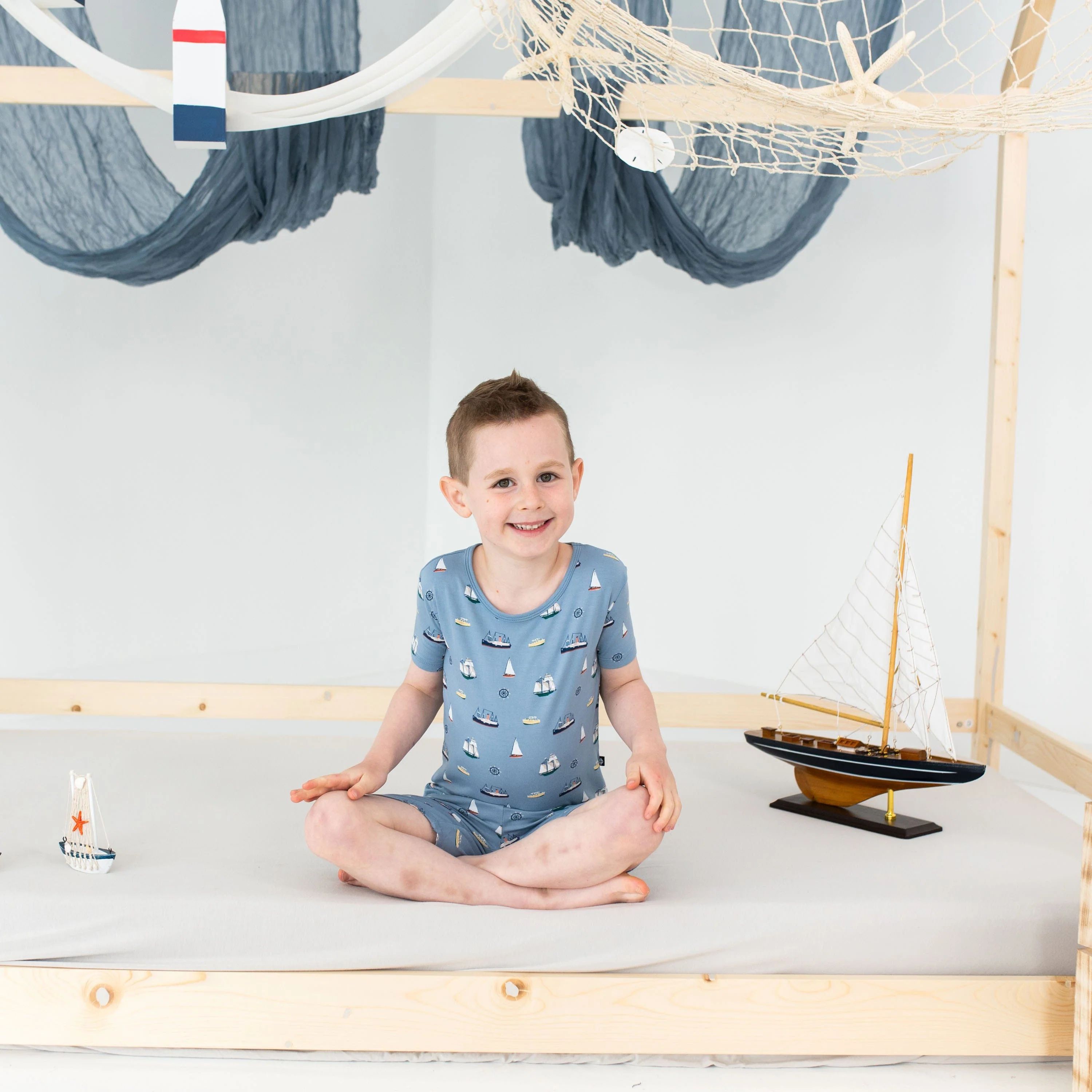 Short Sleeve Pajamas in Vintage Boats | Kyte BABY