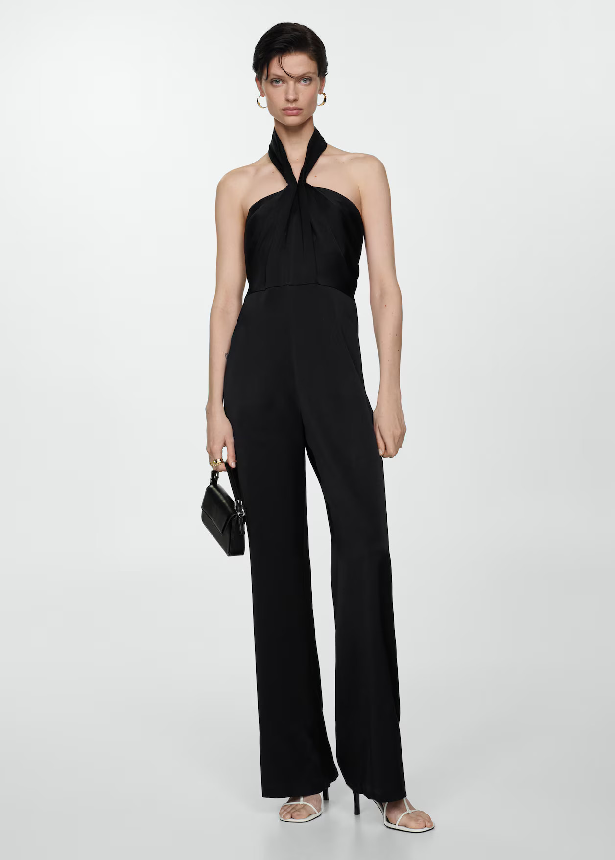 Lange halterjumpsuit - Dames | MANGO Nederland | MANGO (NL)