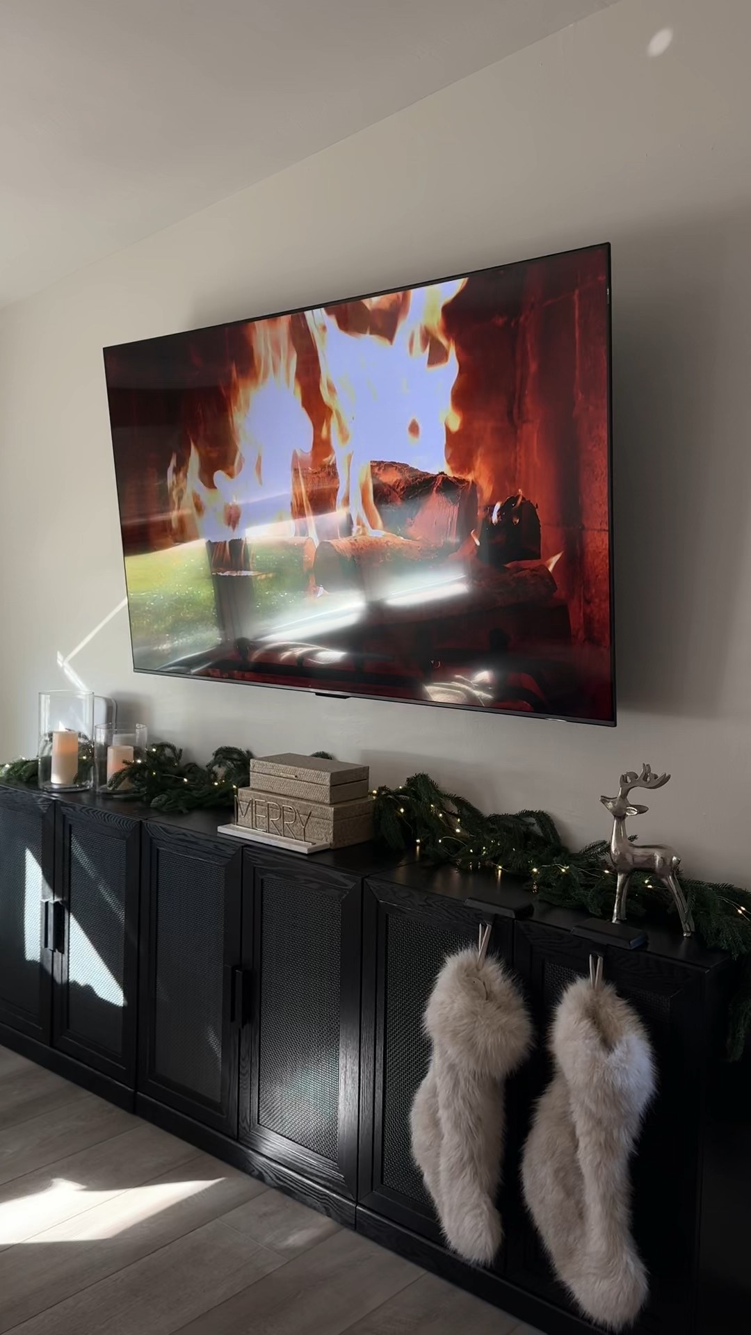 Christmas in the living room #targetfinds #targethome #livingroom

#LTKSaleAlert #LTKHome