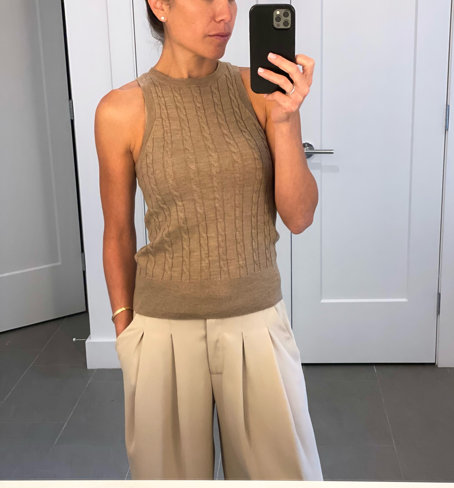 Super chic super soft Merino wool sweater tank for fall 40% off 

Pants also linked!! 

#bananarepublic #sweaterweather #friendsandfamily #LTKGiftGuide 

#LTKstyletip #LTKSale #LTKunder100
