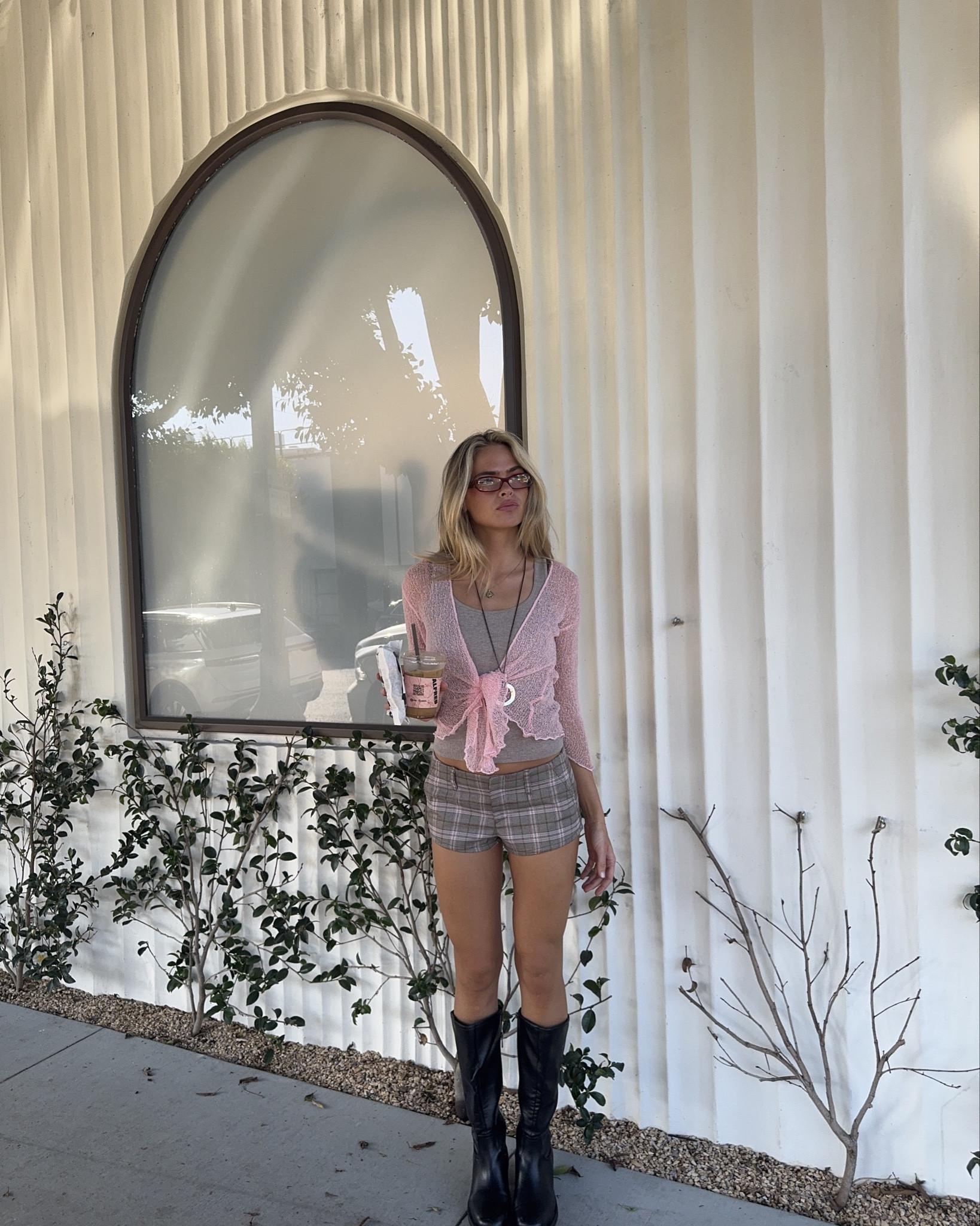 (shorts are from free people, but i don’t think they still sell them!)