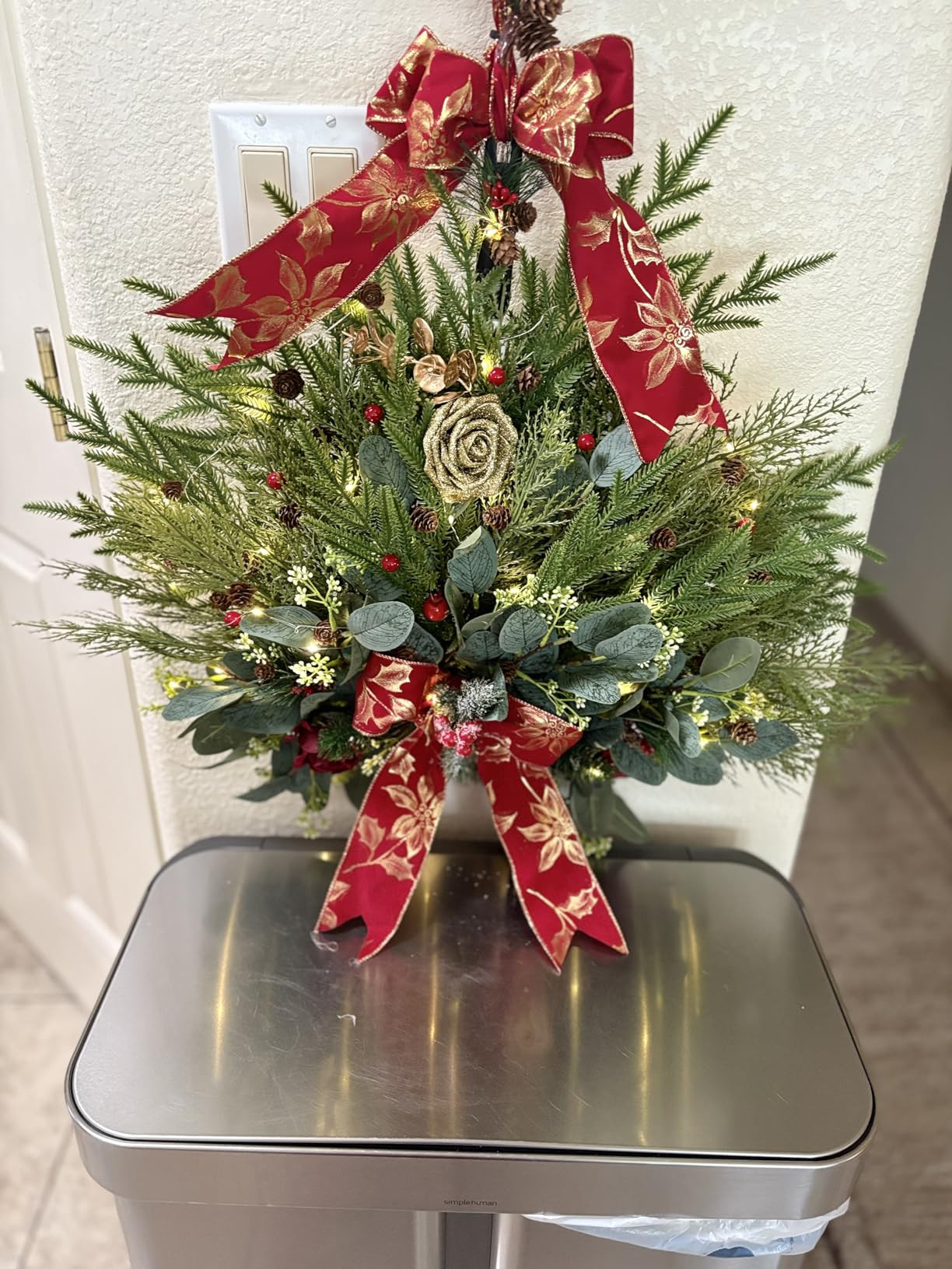 Hananona Artificial Pine Branches,40 Pcs Christmas Faux Cedar Stems, Artificial Faux Cedar Branch... | Amazon (US)