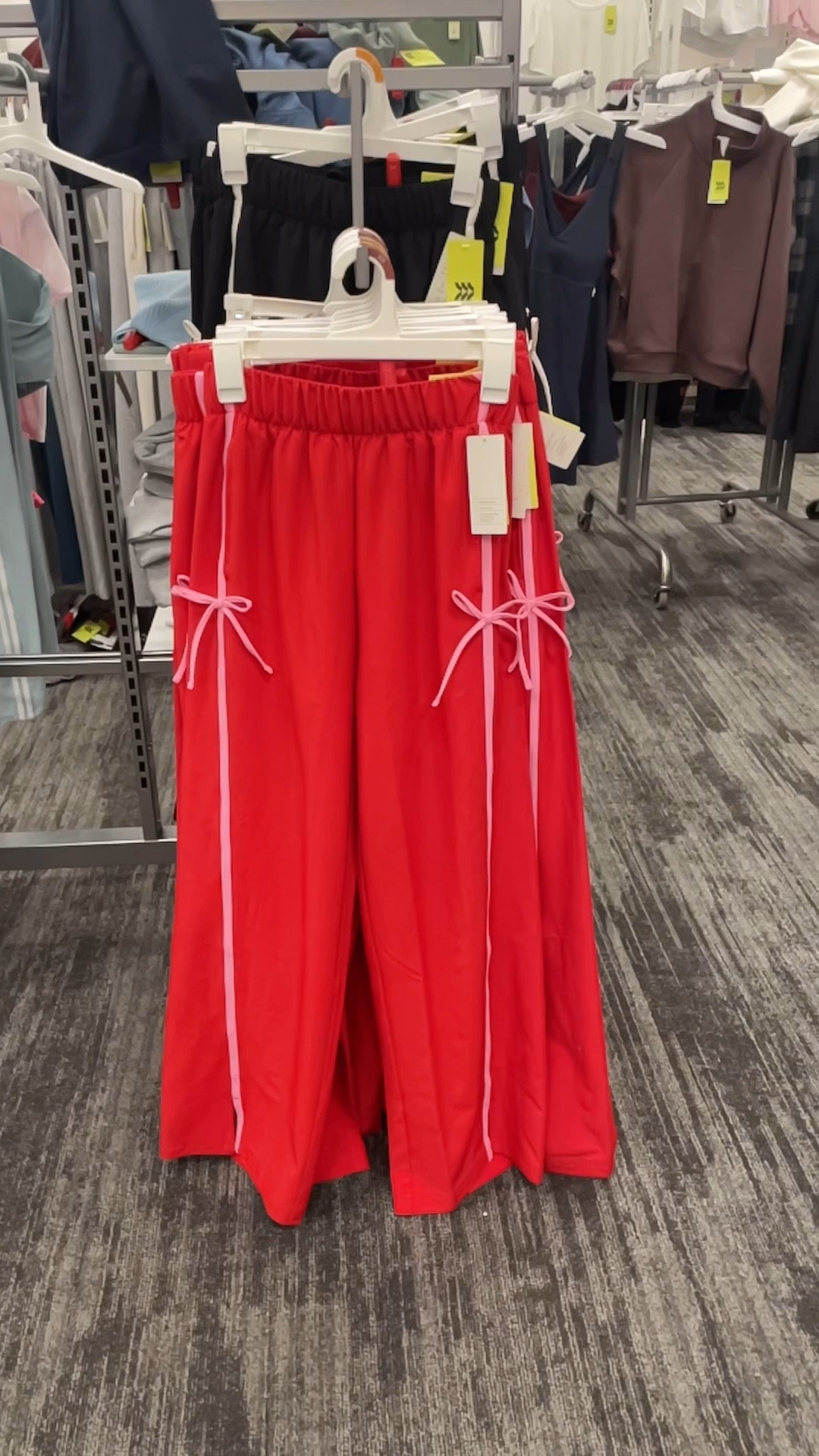 Love the 🎀 detail and now on sale! 

#LTKfitnessgoals #LTKSeasonal #LTKSaleAlert