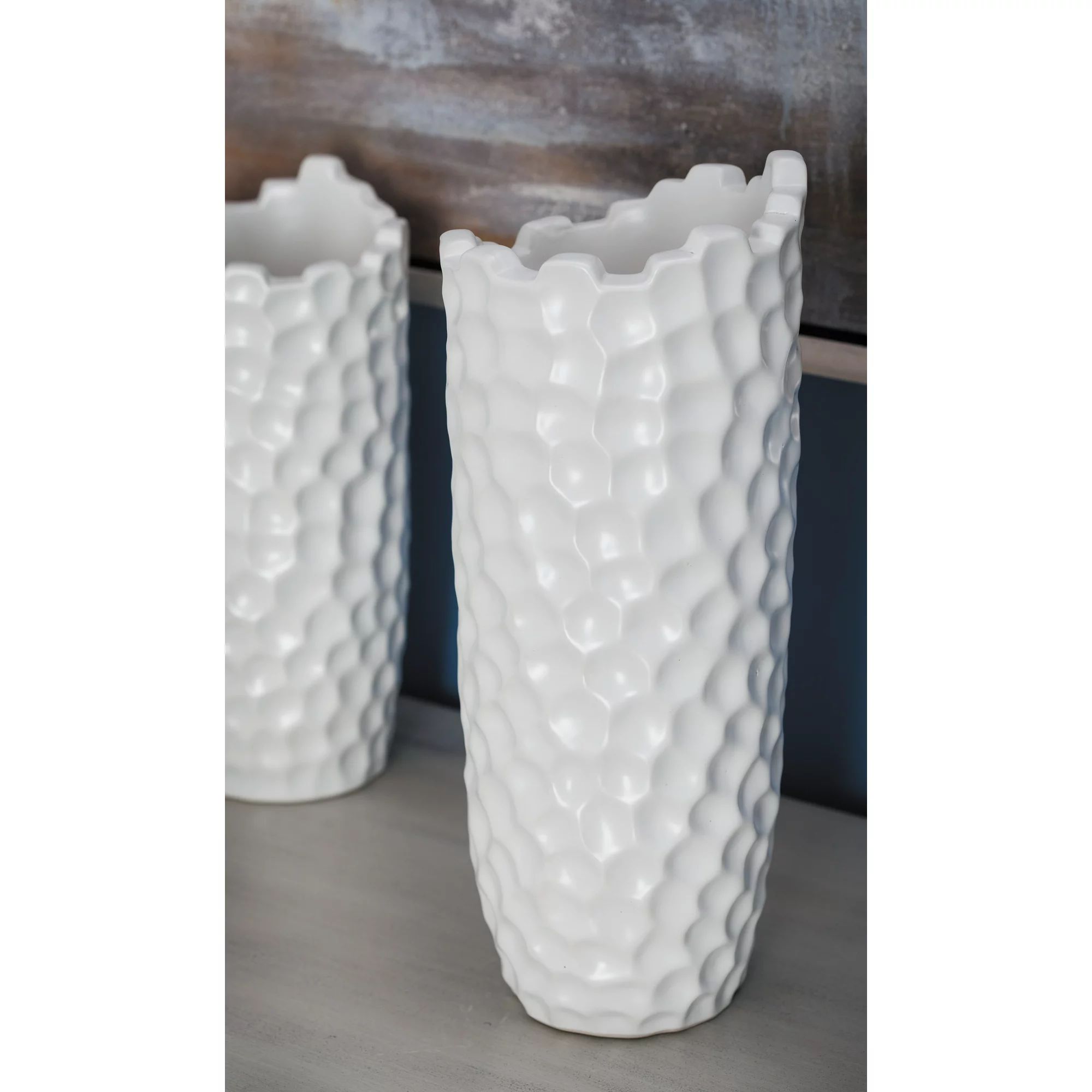 CosmoLiving by Cosmopolitan 6"W, 14"H Porcelain Contemporary Vase, White, 1 - Piece | Walmart (US)