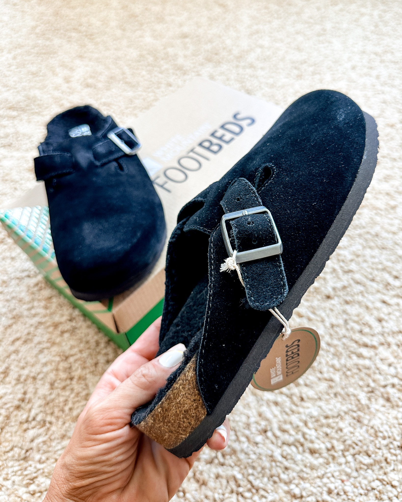 💥Sale alert! 37% off! Trending must have shoes for fall! Inspired by the Birk Bostons. Cozy clogs with a Sherpa lining. Runs TTS if in between sizes you can go up as size.

#LTKfindsunder50 #LTKshoecrush #LTKsalealert