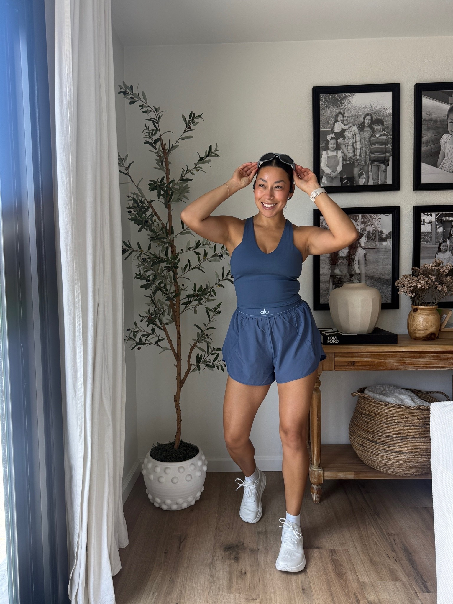 Alo running matching set.

#LTKfitnessgoals #LTKActive #LTKmomlife