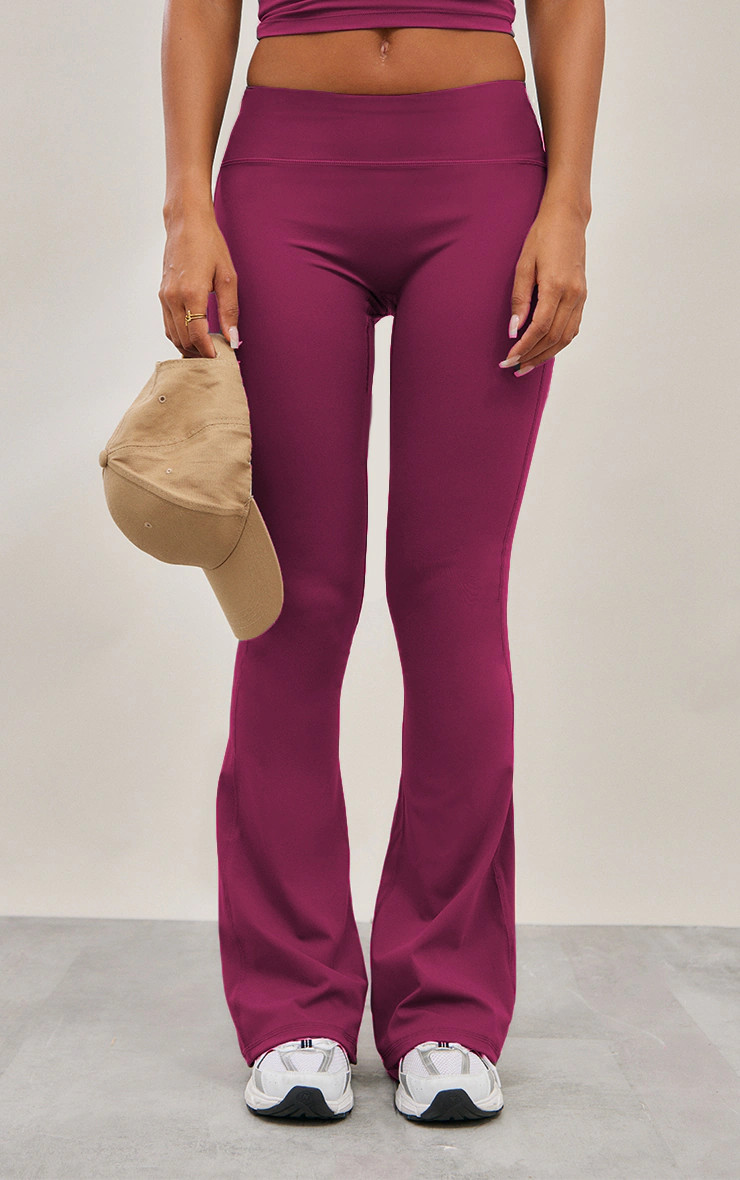 Plum Sculpt Flare Yoga Pants | PrettyLittleThing US