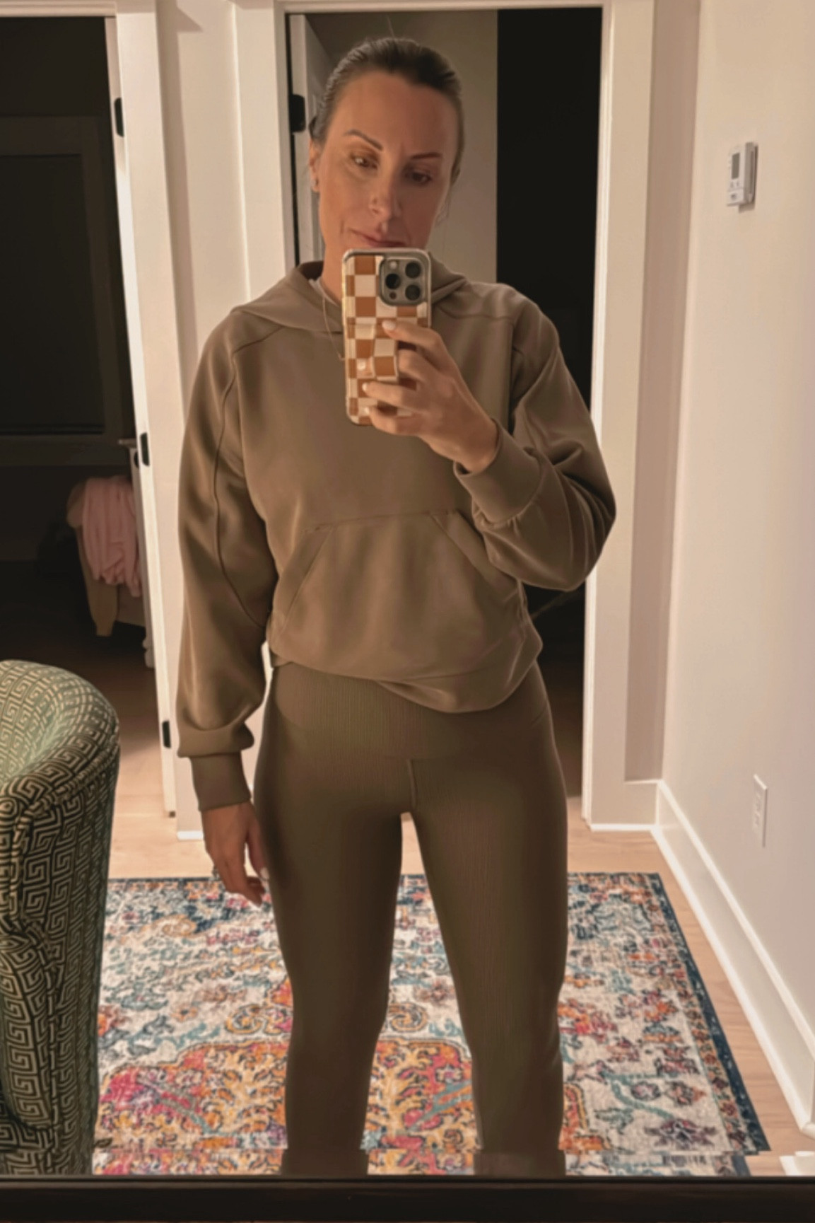 Hoodie on sale size 4
Leggings size 4
Color Mojave

#LTKstyletip #LTKfitness #LTKSeasonal