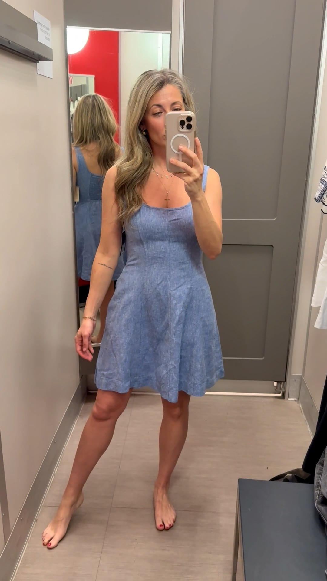 Universal thread blue linen dress is SOO dang good y’all! It fits like a glove plus it has pockets. The color is so pretty and it’s so comfy! 

#LTKootd #LTKPetite #LTKOver40