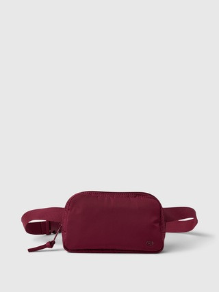 GapFit 100% Recycled Belt Bag | Gap Factory