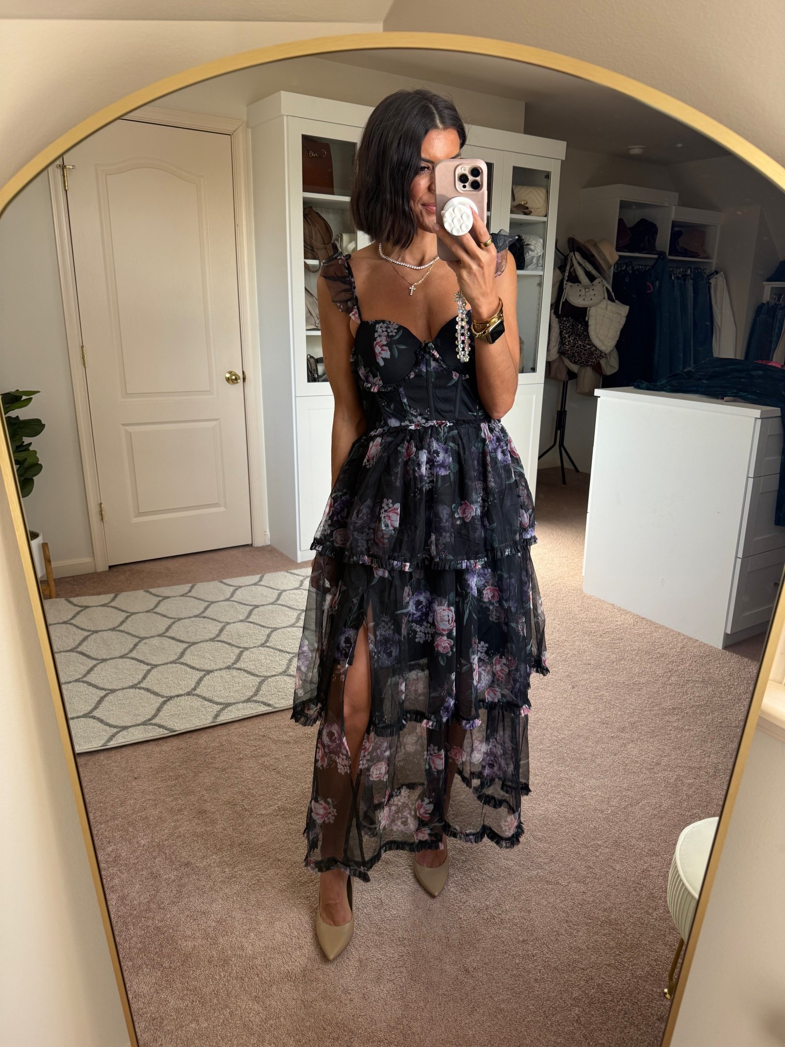 The most gorgeous dress! Size small. Use code SHANNON35

#LTKSeasonal #LTKgrwm #LTKSaleAlert