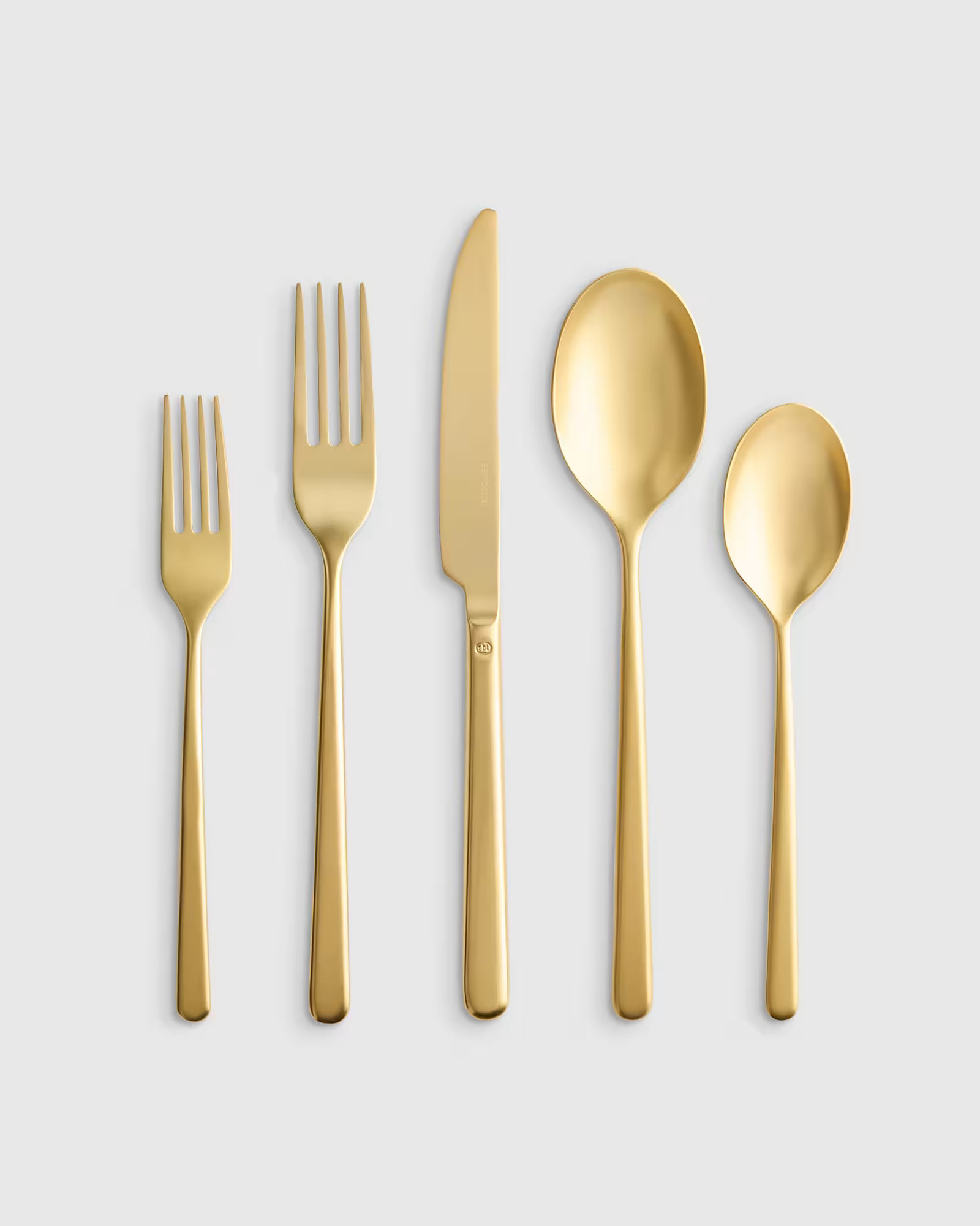 Gia Minimalist 20 Piece Flatware Set | Quince