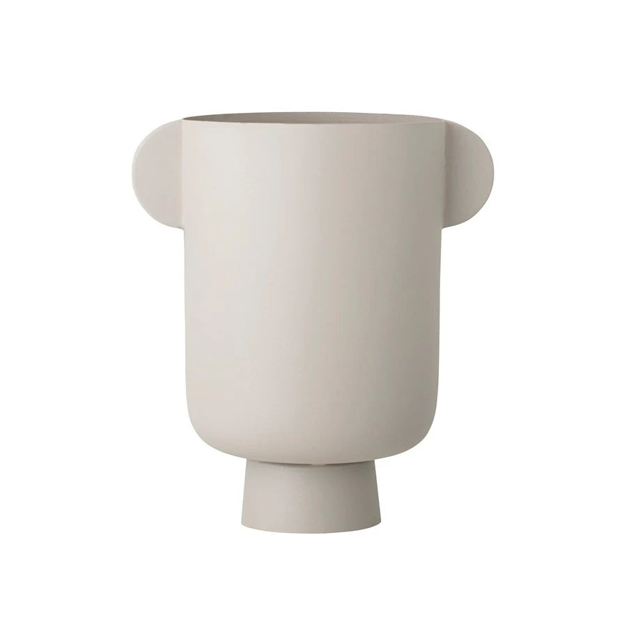 Metal Vase | Sweenshots Studios