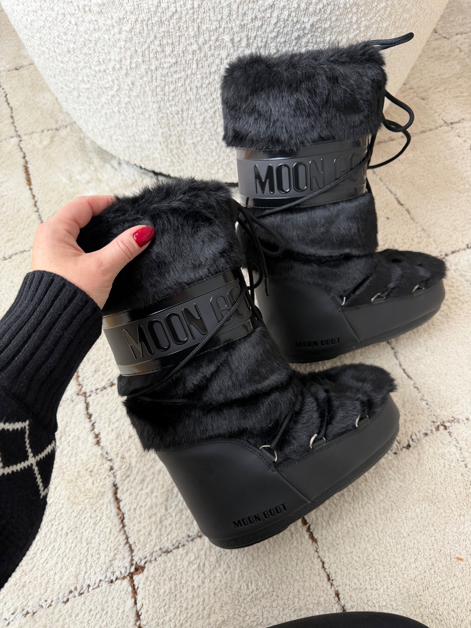 Winter boots! These would be a great gift! 

#LTKGiftGuide #LTKootd #LTKHoliday