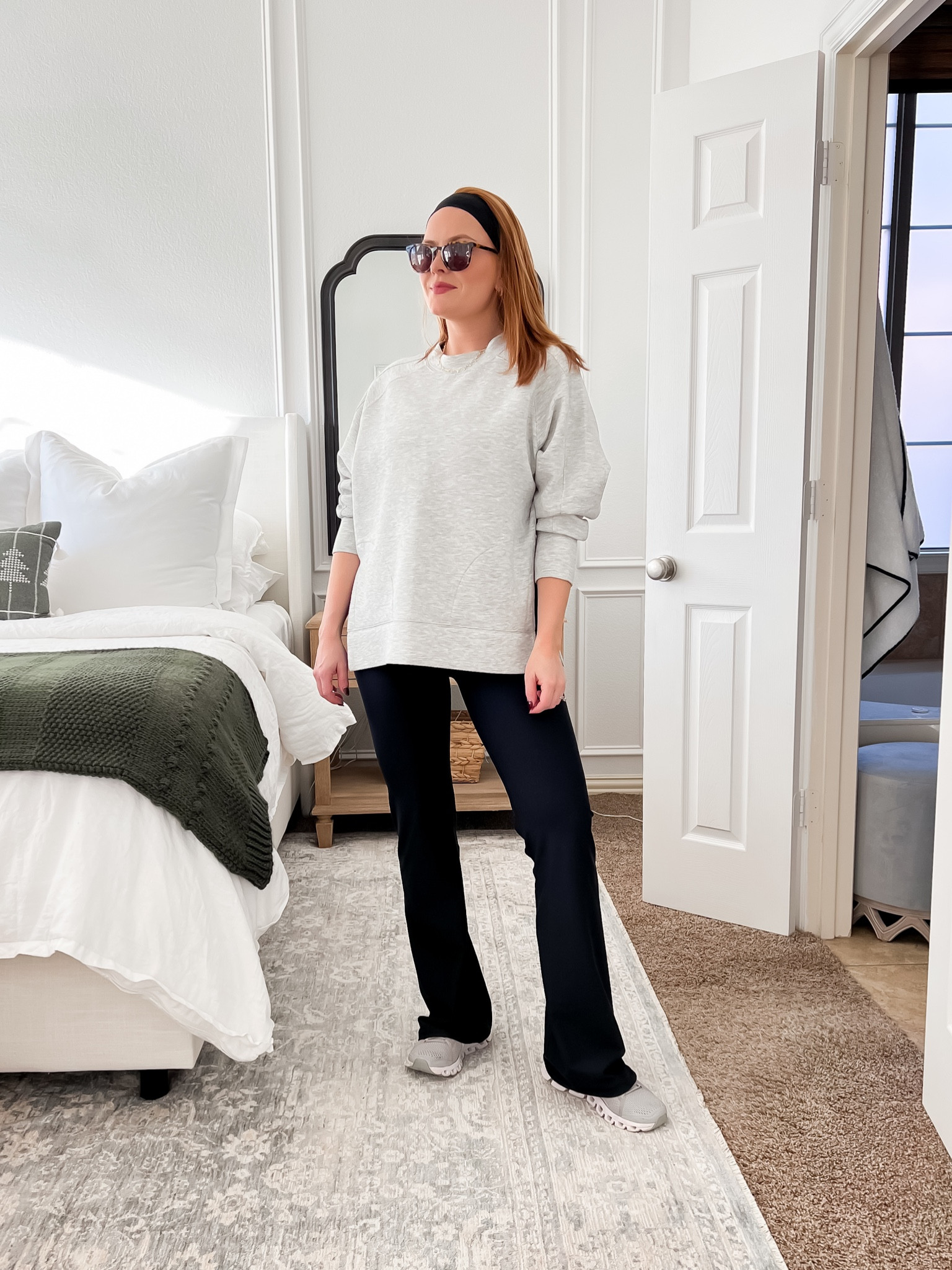 Abercrombie after christmas sale 15% off is happening right now! Their athletic wear is all on sale!

Sizing:
Sweatshirt: small
Bodysuit: smalll

#LTKsalealert #LTKfitness #LTKSeasonal