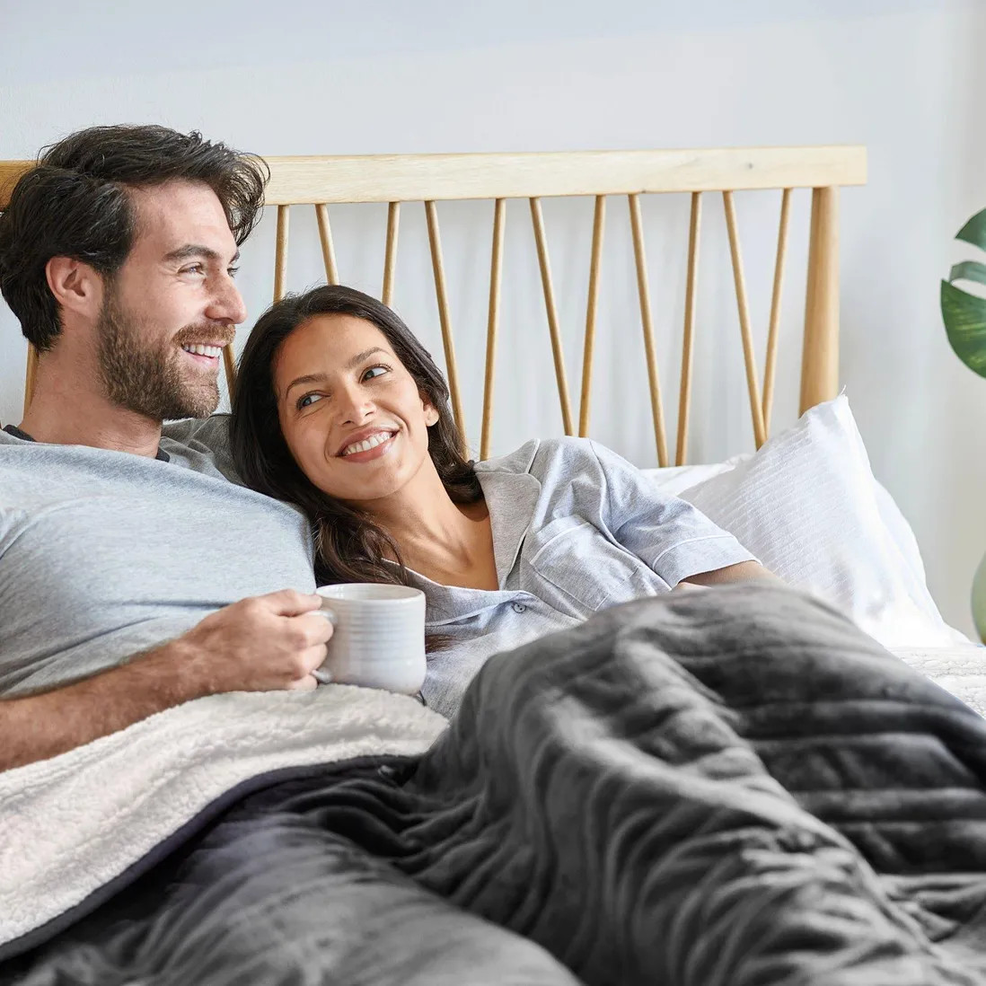 Fleece & Sherpa Electric Heated Throw | Debenhams UK