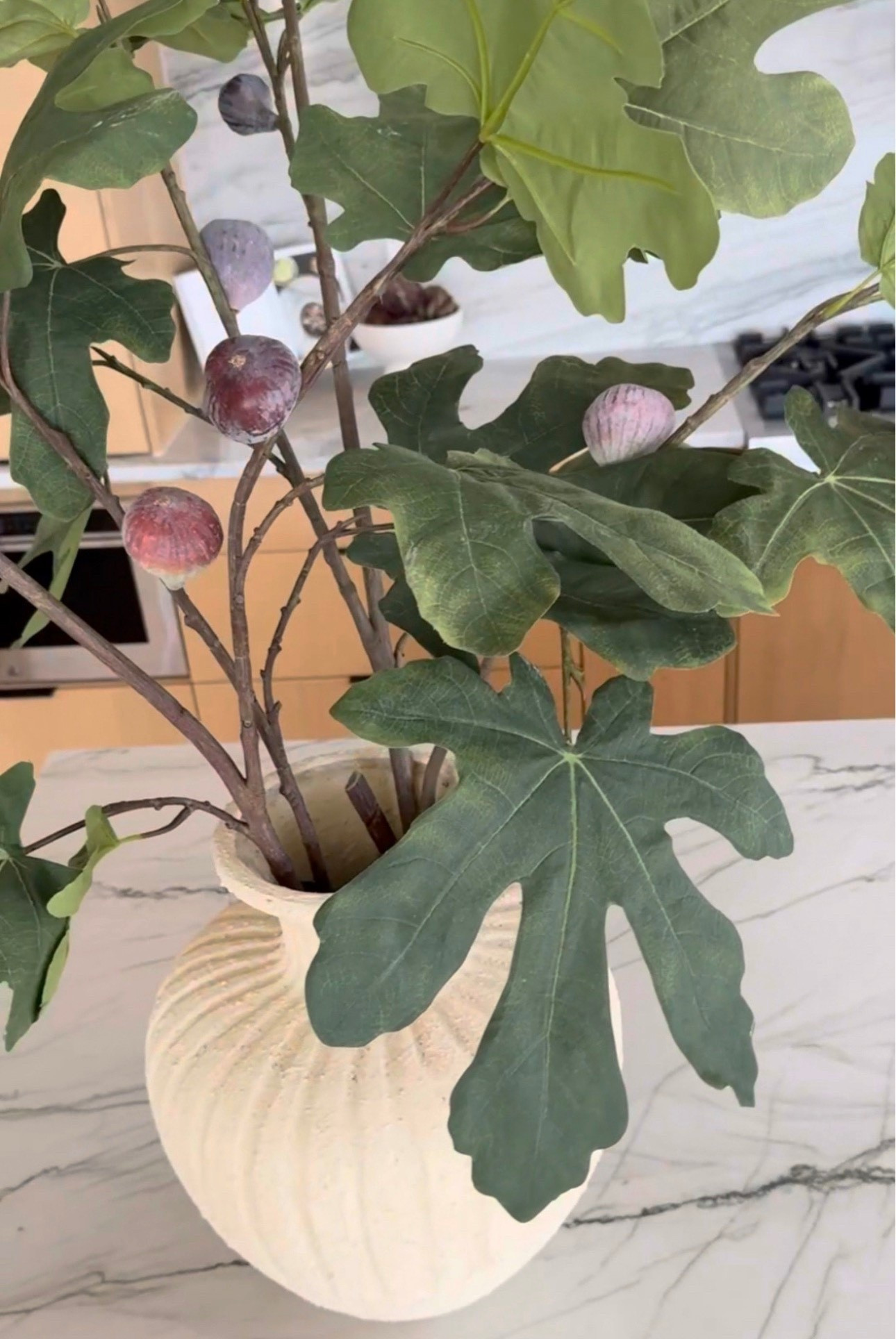 Stems 
Home decor 
Spring 
Kitchen 
Modern 


#LTKHome #LTKSeasonal