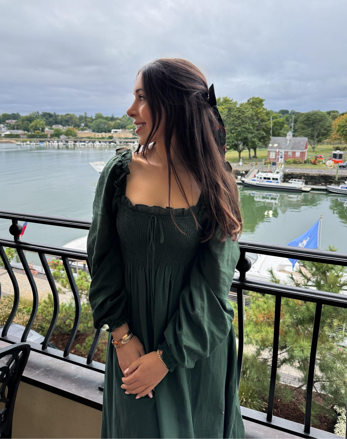 If you couldn’t tell, I’m loving this shade of deep green for fall, especially in all things Hill House. This dress is so comfy and the perfect easy yet cozy outfit for this Autumn! 

#LTKSeasonal #LTKStyleTip