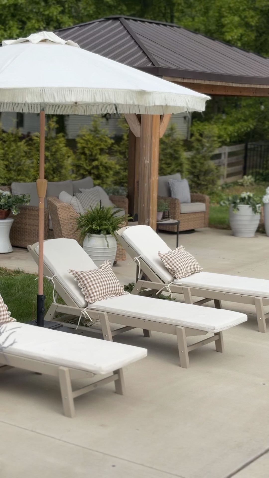 The BEST outdoor loungers. I keep them outside year round and they still look brand new! 💯 worth the price. The white chaise cushions have held up great too. I do spray them with cleaner every couple of weeks. No regrets with white!