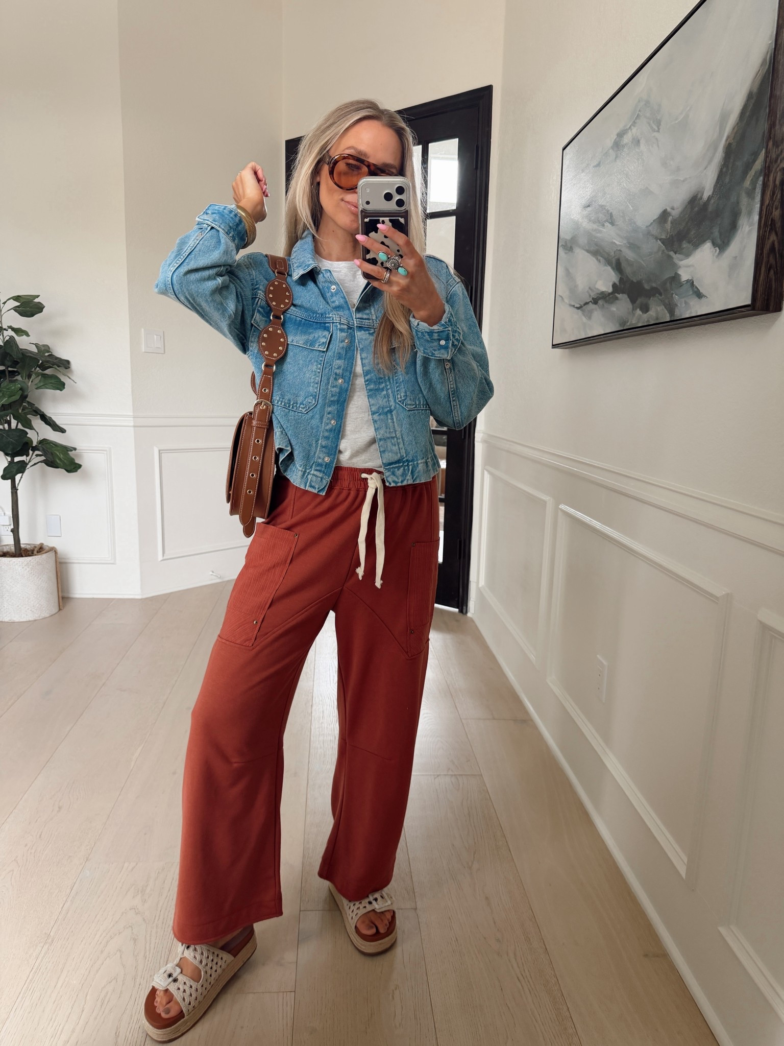 Another day, another Free People inspired outfit from AMAZON for MUCH LESS 🙌🏼🌼🤍✨ 

Wearing my tts (small)

5’5” // 120 lbs 