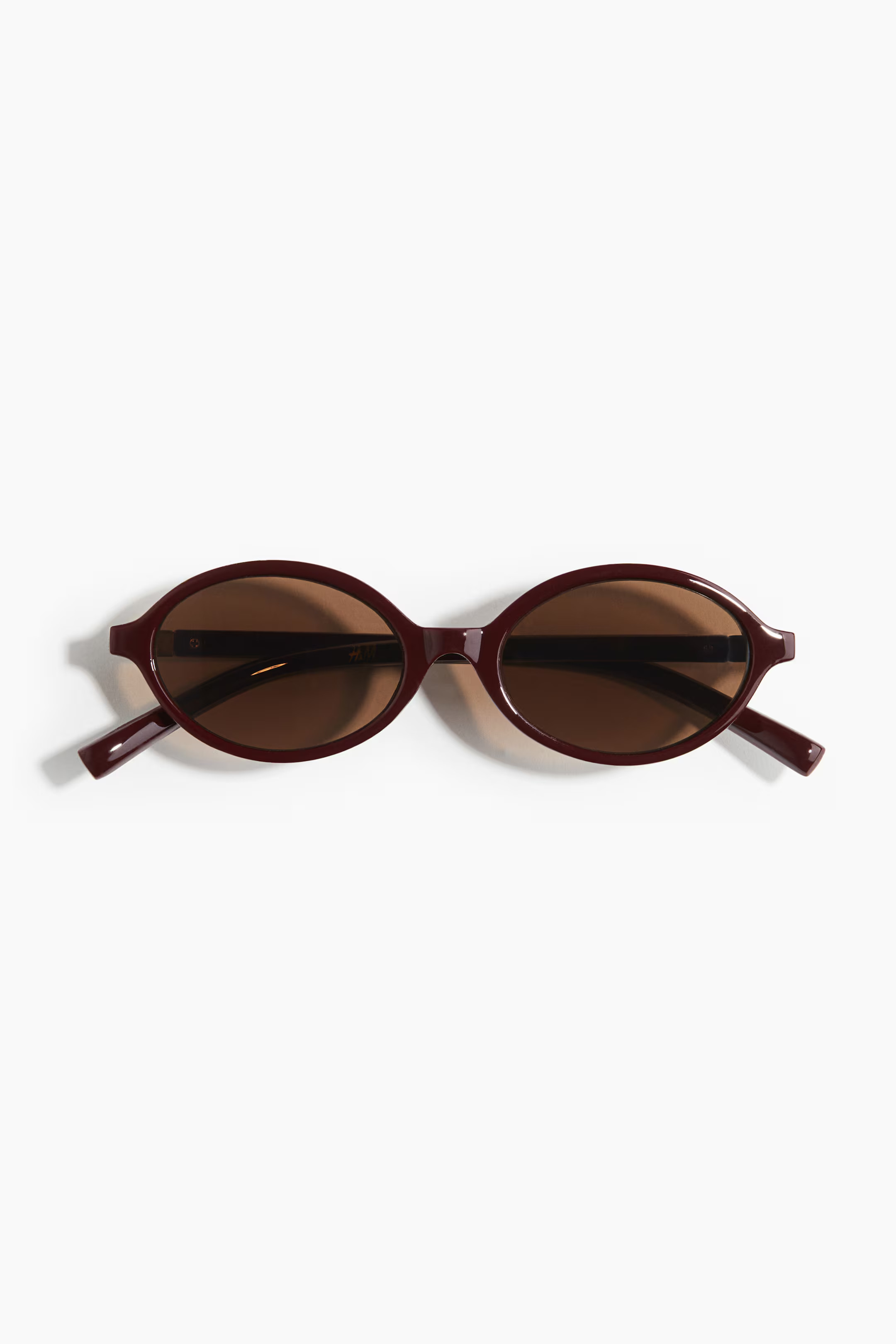 Oval sunglasses | H&M (UK, MY, IN, SG, PH, TW, HK)