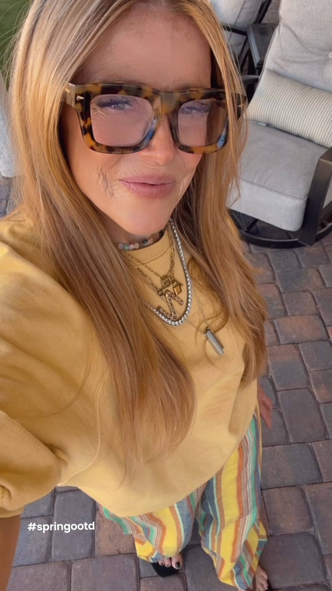 Wide leg casual pants that can easily  take you from Spring to the Summer months. Whether I pair them with sweatshirts , T’s or Tank tops - these pants always feel fresh and pulled together . I’m 5’ 1” and typically a size 4 and wearing  a size XS . 


#LTKootd #LTKOver40 #LTKPetite