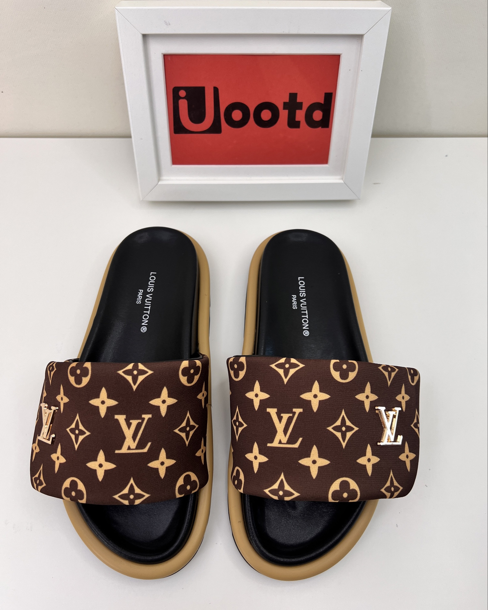 LV slipper sandal women shoe slide 

#LTKswim #LTKfindsunder100 #LTKGiftGuide