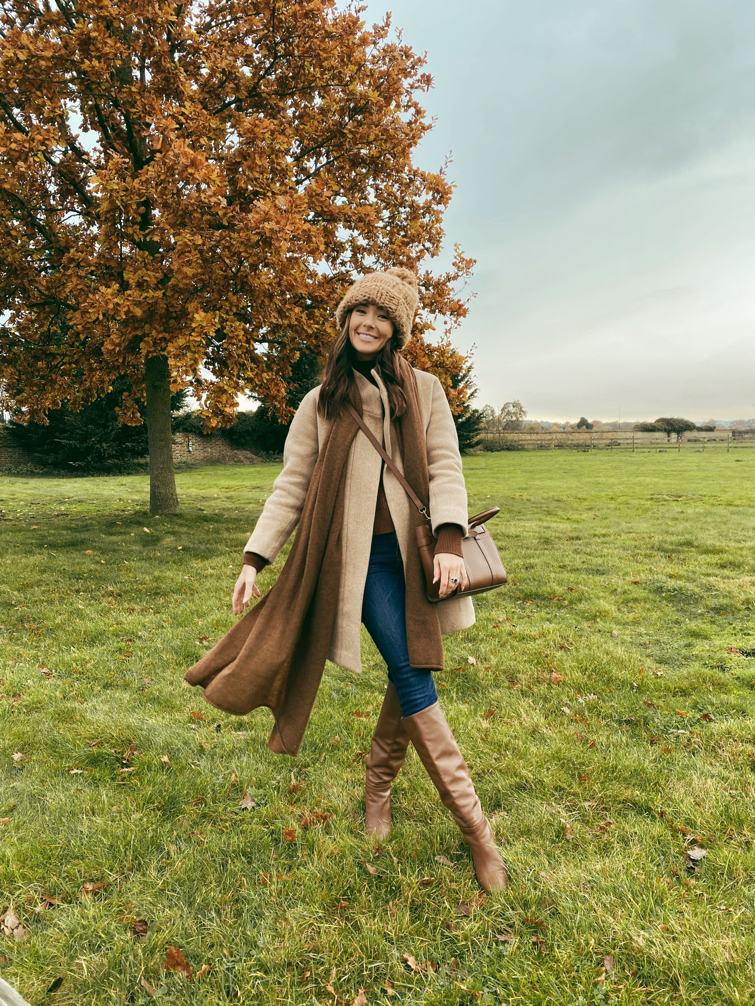 My coat, sweater, cashmere scarf and skinny jeans are all up to 50% off right now 🙌🏼 (hat is old A&F, boots are Gianvito Rossi from last year)

#LTKSeasonal #LTKsalealert #LTKCyberWeek