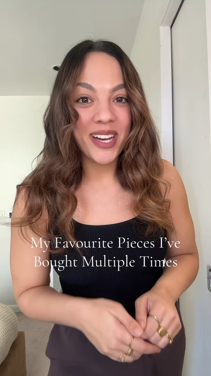 So nice I bought it twice!

1. Aritzia sculpt knit square-neck tank top, I have a medium. 

2. Aritzia pull-on pants, I have a size medium. 

3. Sézane knit cardigan, I have a medium. 

4. Sézane trench coat, I have a size 40. 

5. Citizens of Humanity Ayla baggy jeans, I have a size 29. 



#LTKcanada #LTKwinter #LTKstyletip