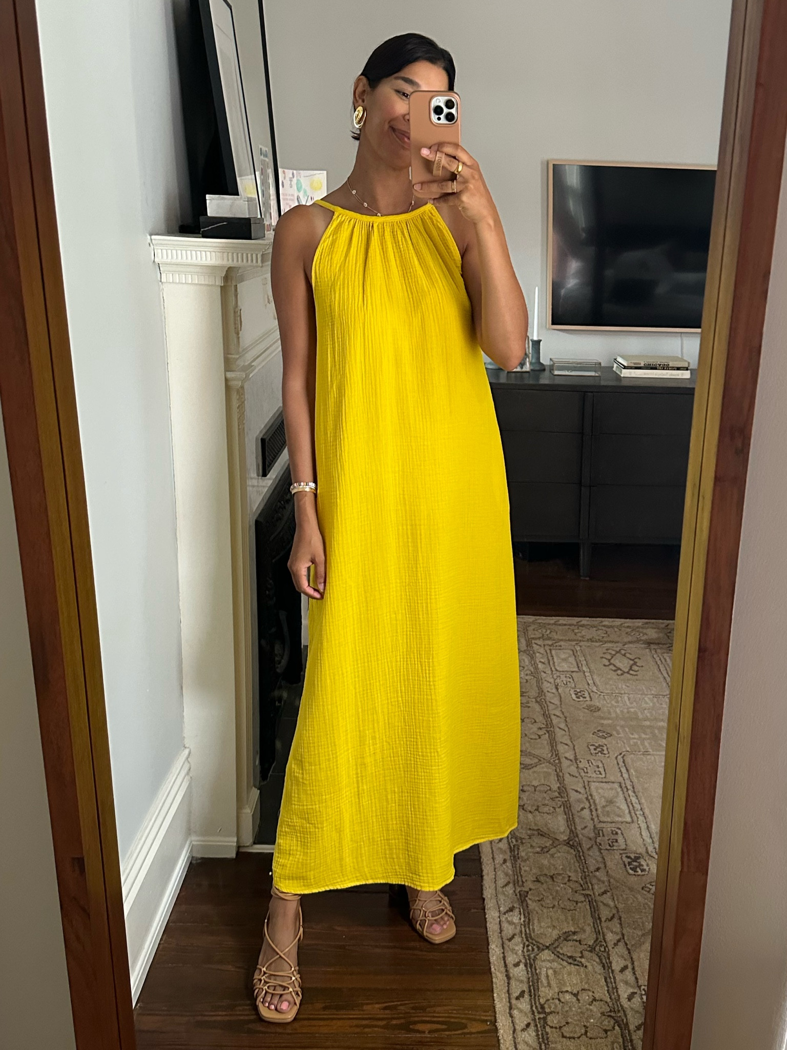 My dress is on clearance today!!! Runs TTS - I’m in a small 

#LTKSummerSales #LTKSaleAlert #LTKFindsUnder50