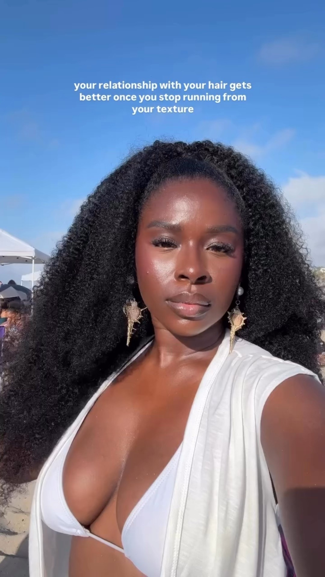 The switch up is real! #blackhair

#LTKFindsUnder50 #LTKBeauty #LTKStyleTip