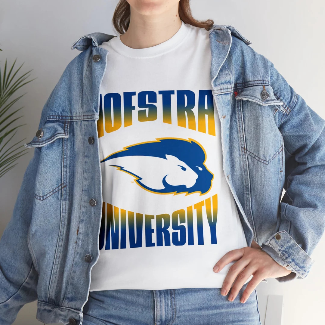 Hofstra University Graphic | Etsy (US)