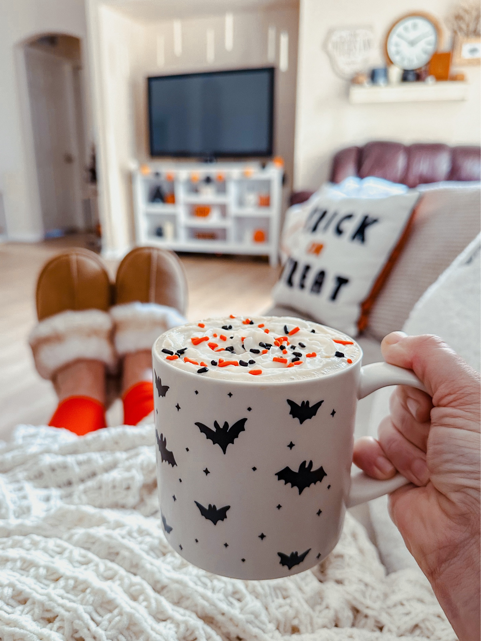 Halloween Mug!! 🦇☕️
Bat mug, spooky season, Halloween party, movie night!! Perfect for coffee or Hot Chocolate!!

#LTKHome #LTKSeasonal #LTKHalloween