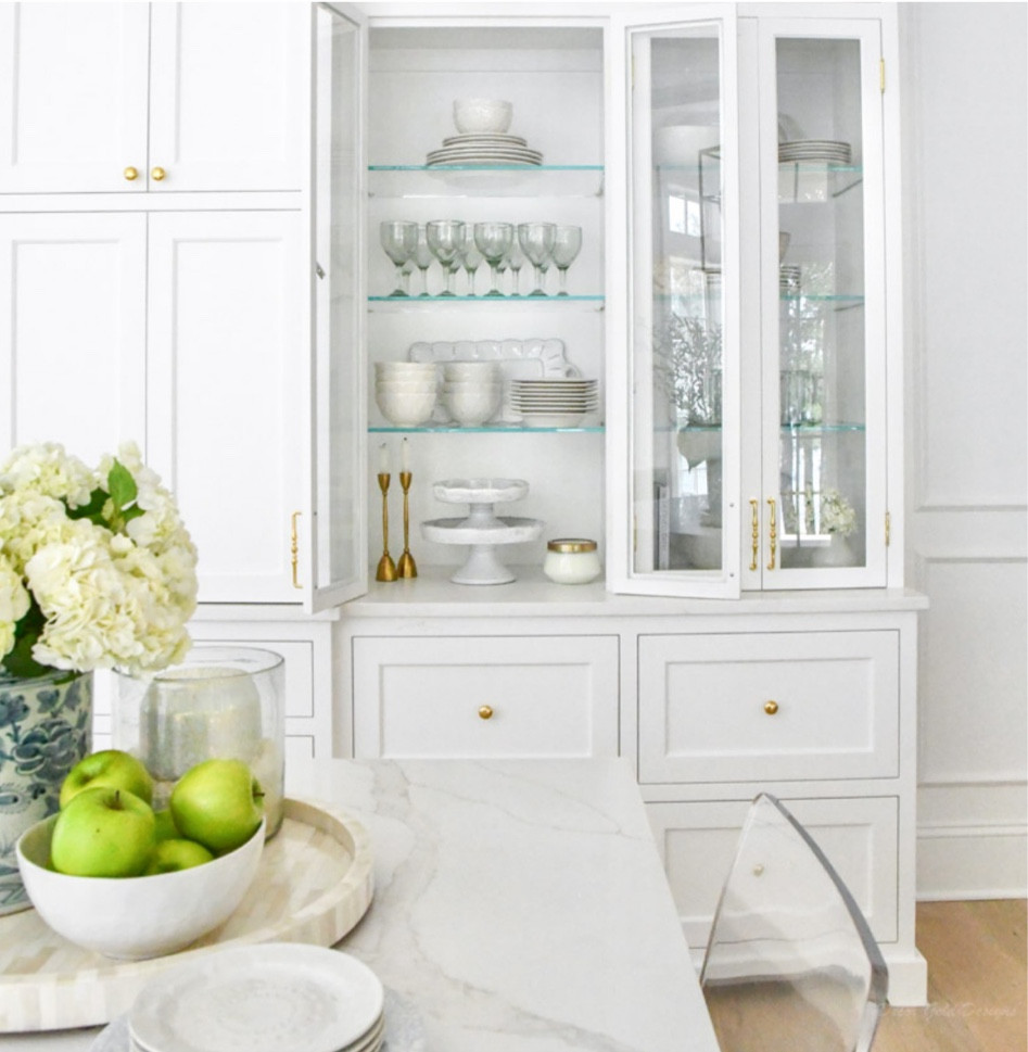 Dinnerware, dinner plates, side plates, cake stands, bowls