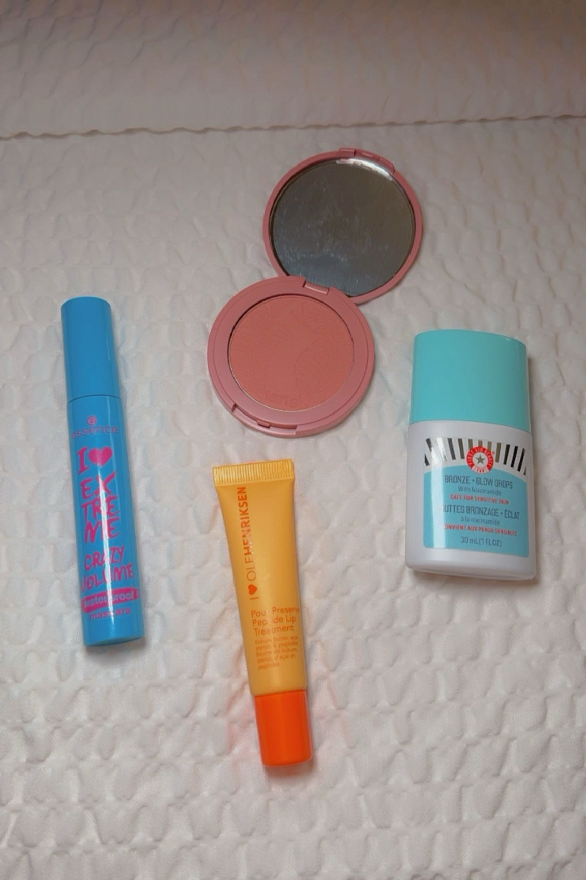 makeup i’ve been loving this summer 💋☀️🌊⭐️
-
tags: ulta, sephora, makeup, summer, bronze, bronze drops, tarte, blush

#LTKBeauty