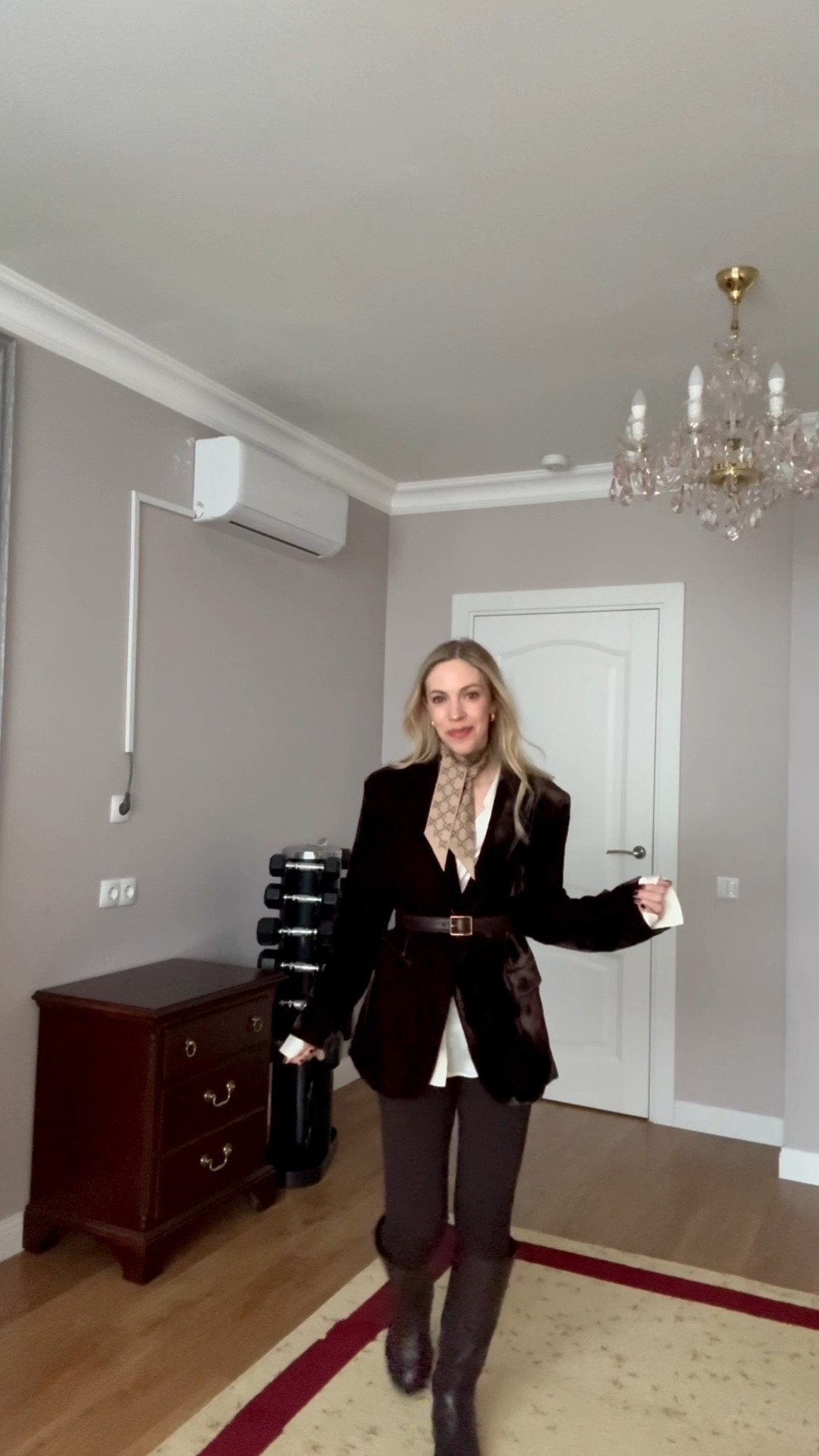 Festive workwear look, chocolate brown velvet blazer, office outfit, Zara chocolate brown leggings, style over 40

#LTKHoliday #LTKFindsUnder50 #LTKWorkwear