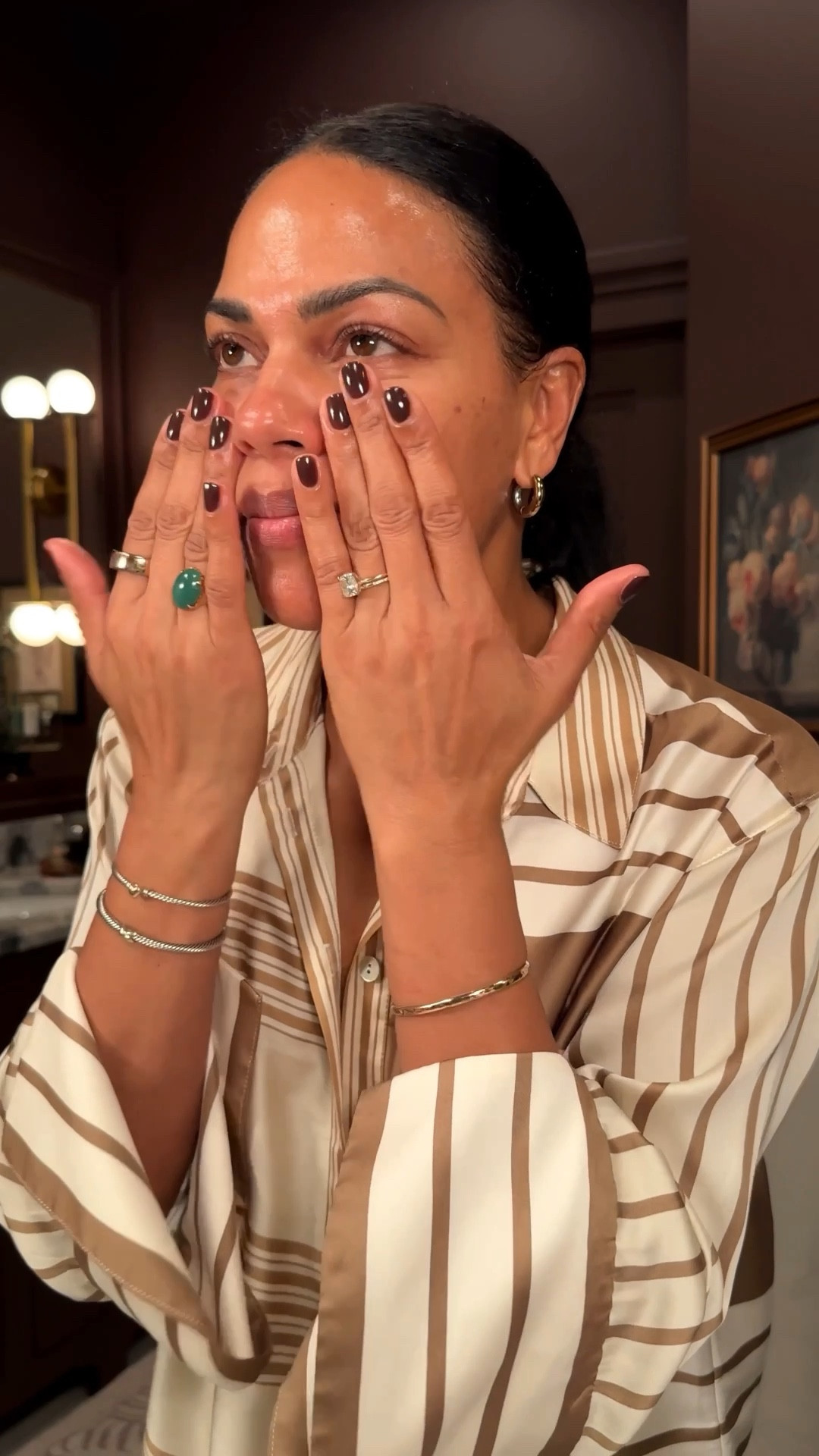 This is the right way to apply La Mer moisturizing cream! It’s pricey but it works. 16 years - it preserved my skin and it’s the only thing that healed my eye eczema. 

#LTKOver40 #LTKselfcare #LTKBeauty