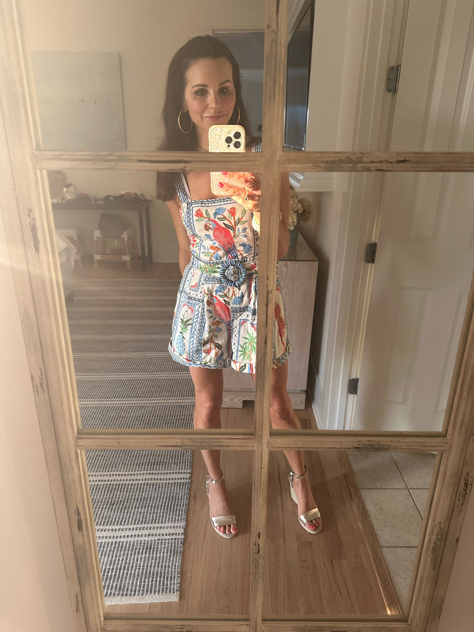 Summer night look 🦜🌸☀️
I’ve added similar links below 👇🏻
Romper: Farm Rio 
Wedges: Steve Madden 
#fashion #summernights #LTK 


#LTKStyleTip #LTKTravel #LTKSeasonal