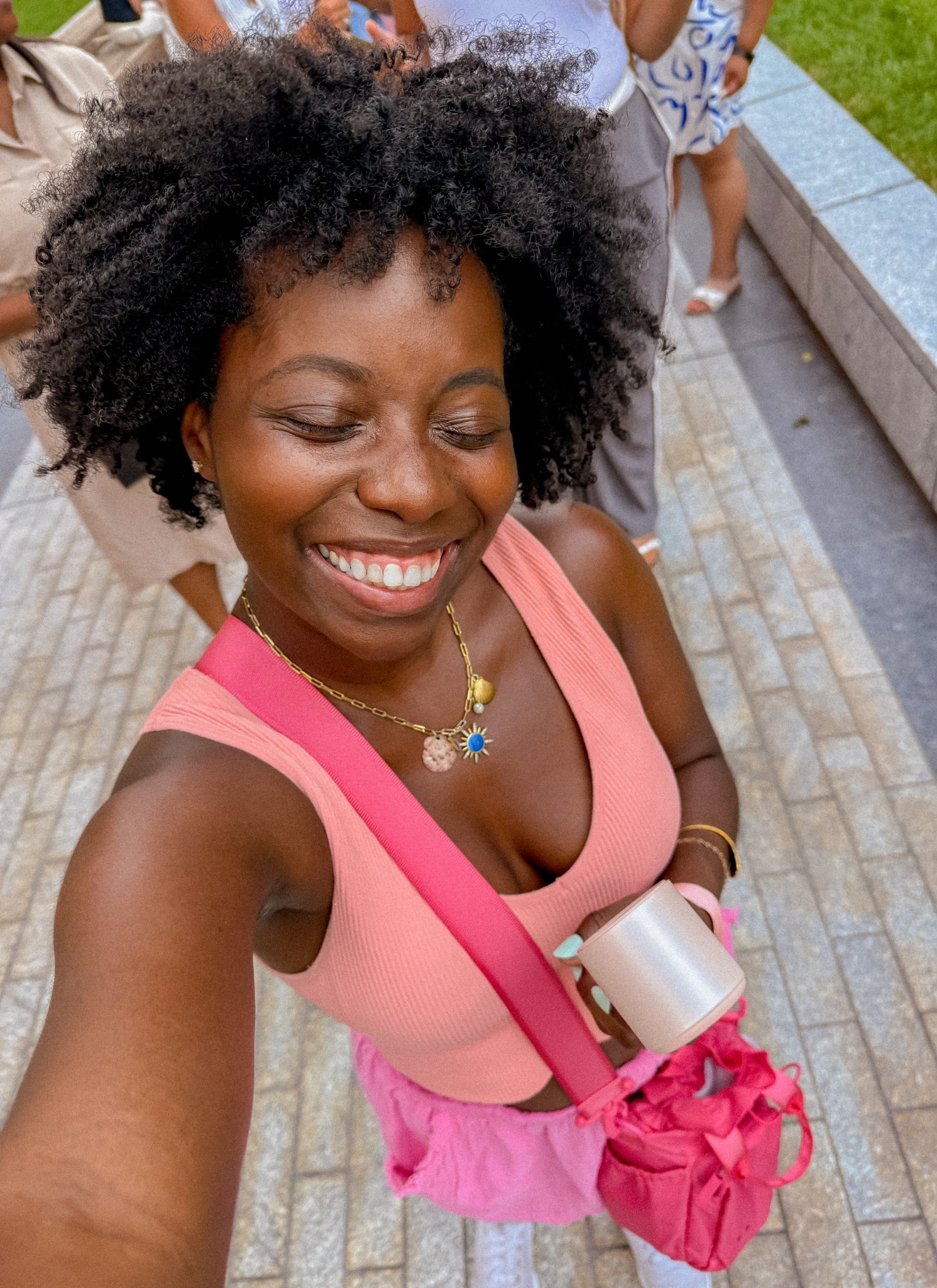 Summertime in the city! Water bottle holder insulated bag + mini ac fan! 