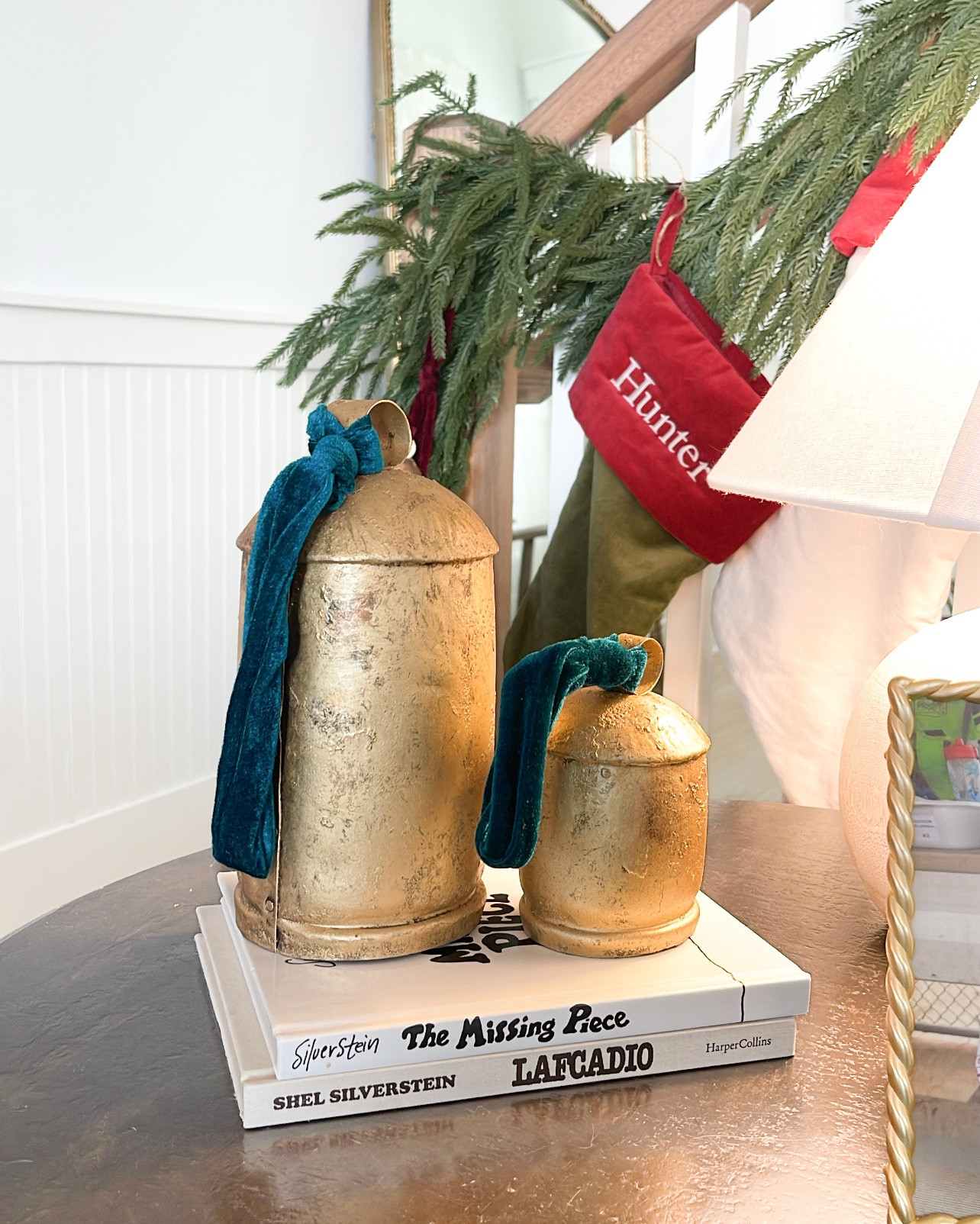 Christmas decor to buy before it sells out!

Classic Christmas. Velvet bell. Stockings. Velvet stocking. Bow Christmas decor. World market Christmas. Pottery barn Christmas. Christmas finds. Garland. Amazon Christmas decor 

#LTKHome #LTKmomlife #LTKHoliday