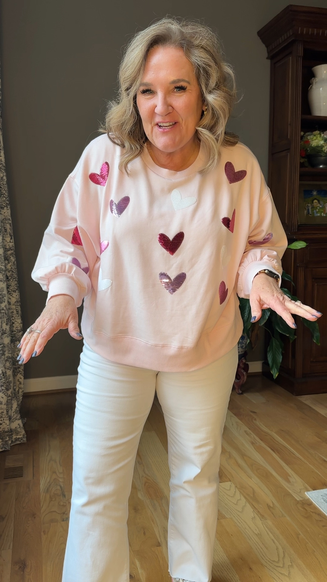 Sweatshirt size L 15% off shop Avara with code NANETTE15
White kut from the kloth denim wearing my larger size, a 14. I always size up in white denim. Makes all the difference  

#LTKmidsize #LTKover40 #LTKfindsunder100