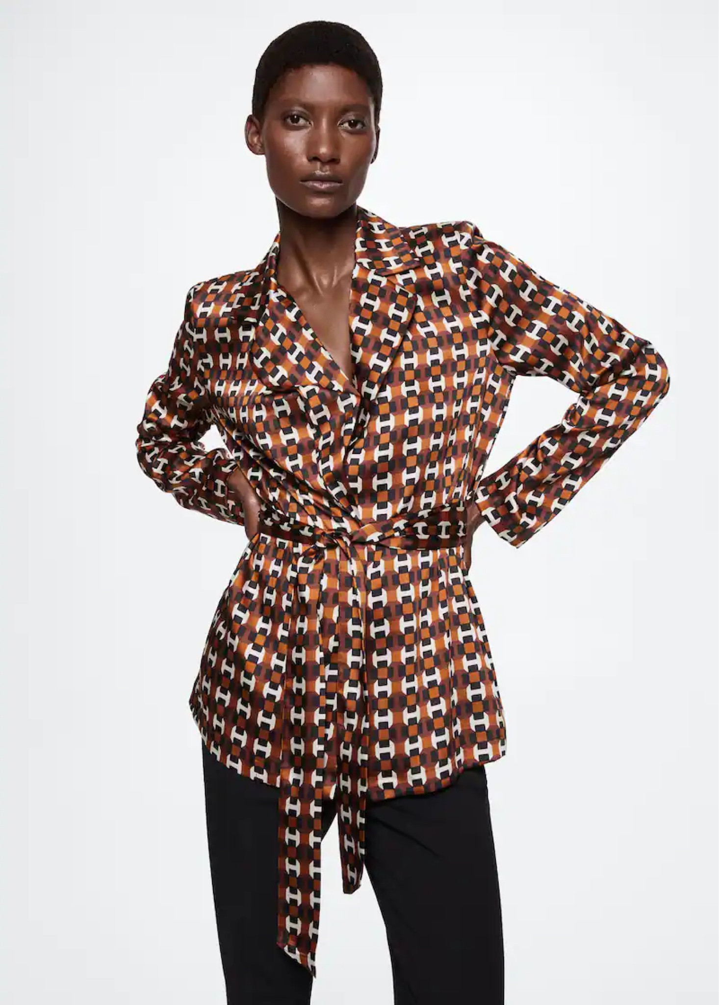 Geometric-print blouse - Women curated on LTK