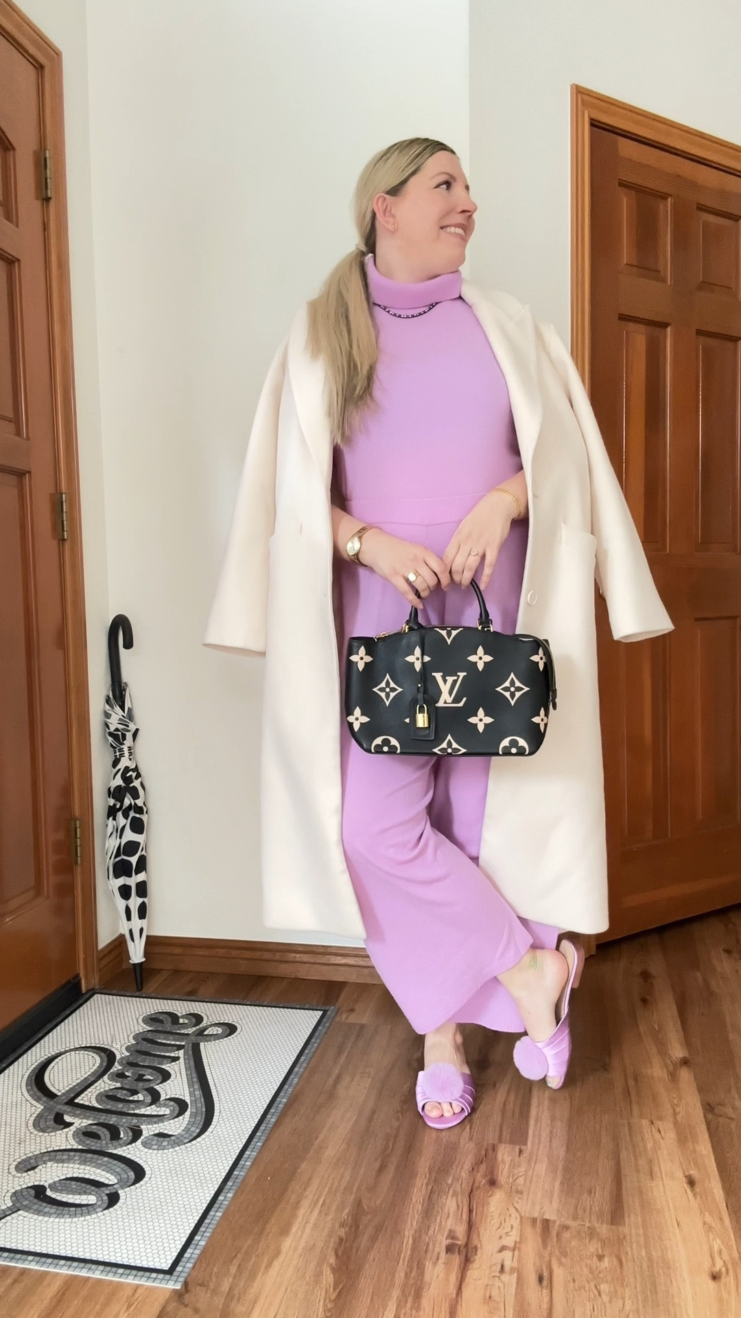 Après - Look 2 
A curated capsule series 

Look chic to go pick up food. ✅ 
Bring food home so that you don’t have to socialize ✅ 
Still look super chic at home ✅ 

This capsule is a fun exploration of Apres-ski-coded fashion repurposed for general winter moments, regardless of where you are. While I was born in Denver, and have spent most of my life living here, I have never skied. I never plan to ski. I do not want to ski. There is a joke amongst some communities here that you know the true locals based on who DOESN’T ski. I do, however, love a retro winter aesthetic, so this series is my tribute to being too busy doing other things to ever ski. So less “Après” and more “en lieu” I suppose. ⛷️ 💕 

Sweater & Pants - @Dillards Inc. (linked)
Coat - Lioness (linked)
Bag - Louis Vuitton (rent this bag! Check out my discount code below)
Earrings - Louis Vuitton (you can also rent these!)
Shoes - @dillards (linked)
Bracelet - Rocksbox
Necklace - @katespade 
Monogram Ring - Marleylilly (linked)
Watch - Bulova (similar linked)

Try SWITCH and start off with a $50 purchase credit by using my code: BONDKAT22J. (Joinswitch.com)

Comment SHOP below to receive a DM with the link to this post on my LTK ⬇ https://liketk.it/5QNyk #ltkseasonal #ltkvalentine #ltkootd

#LTKootd #LTKSeasonal #LTKSaleAlert