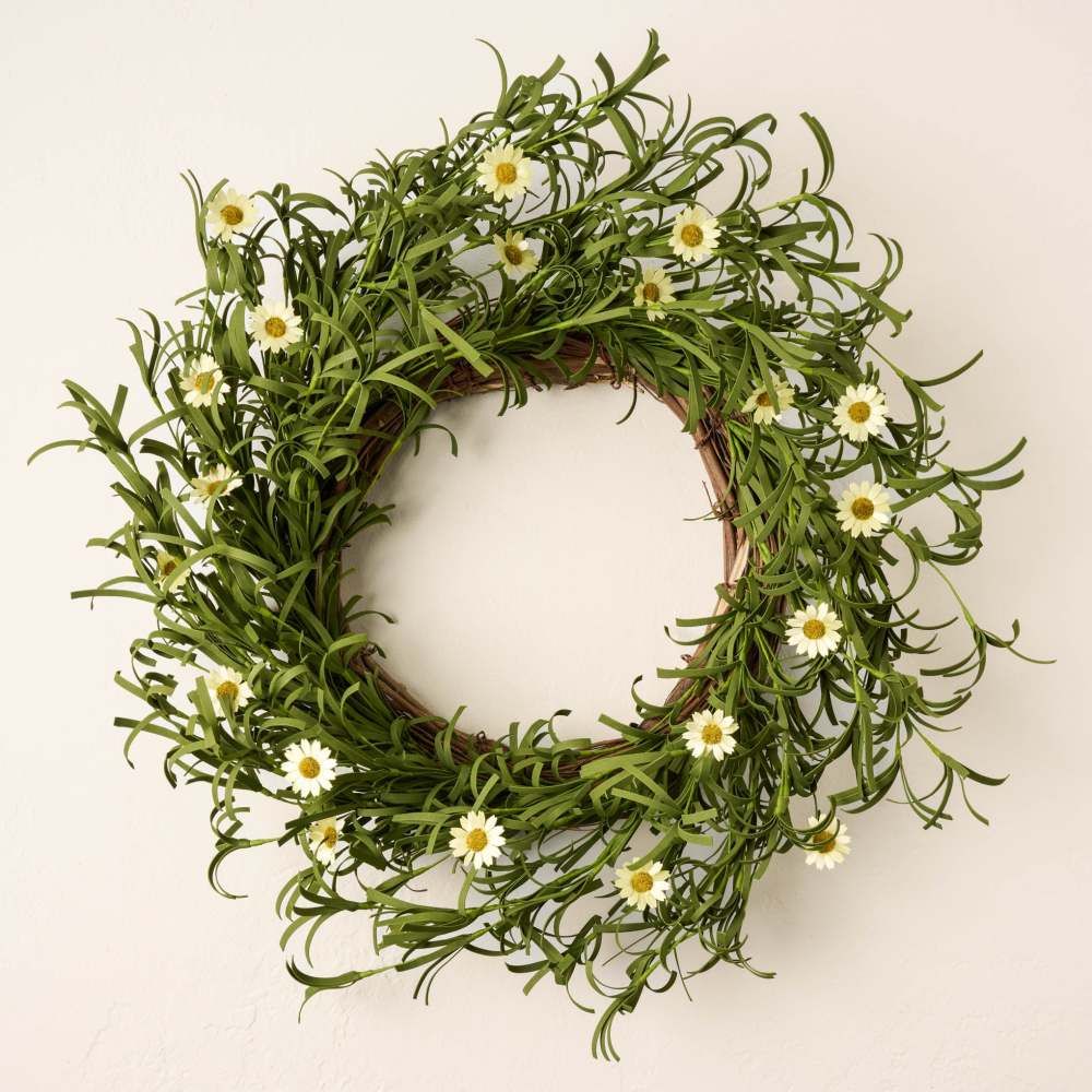 Daisy Wreath | Magnolia