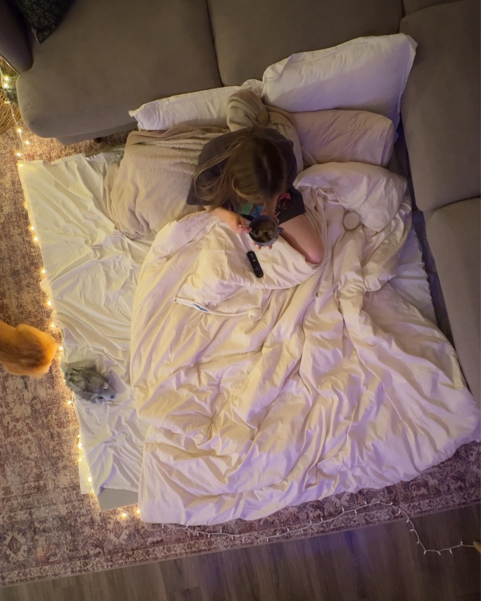 Matress toppers for living room forts and camping😂🙏