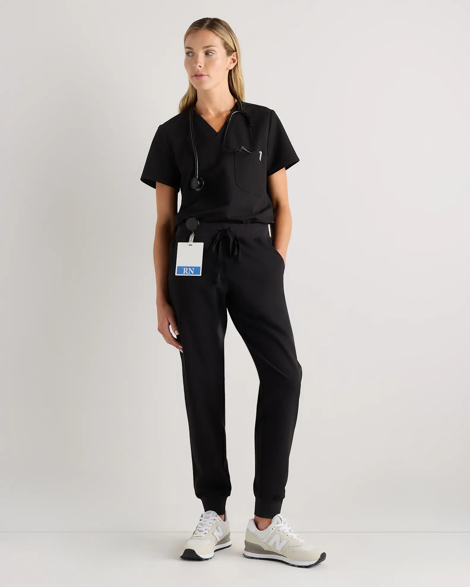 AeraFlex Scrub Joggers | Quince