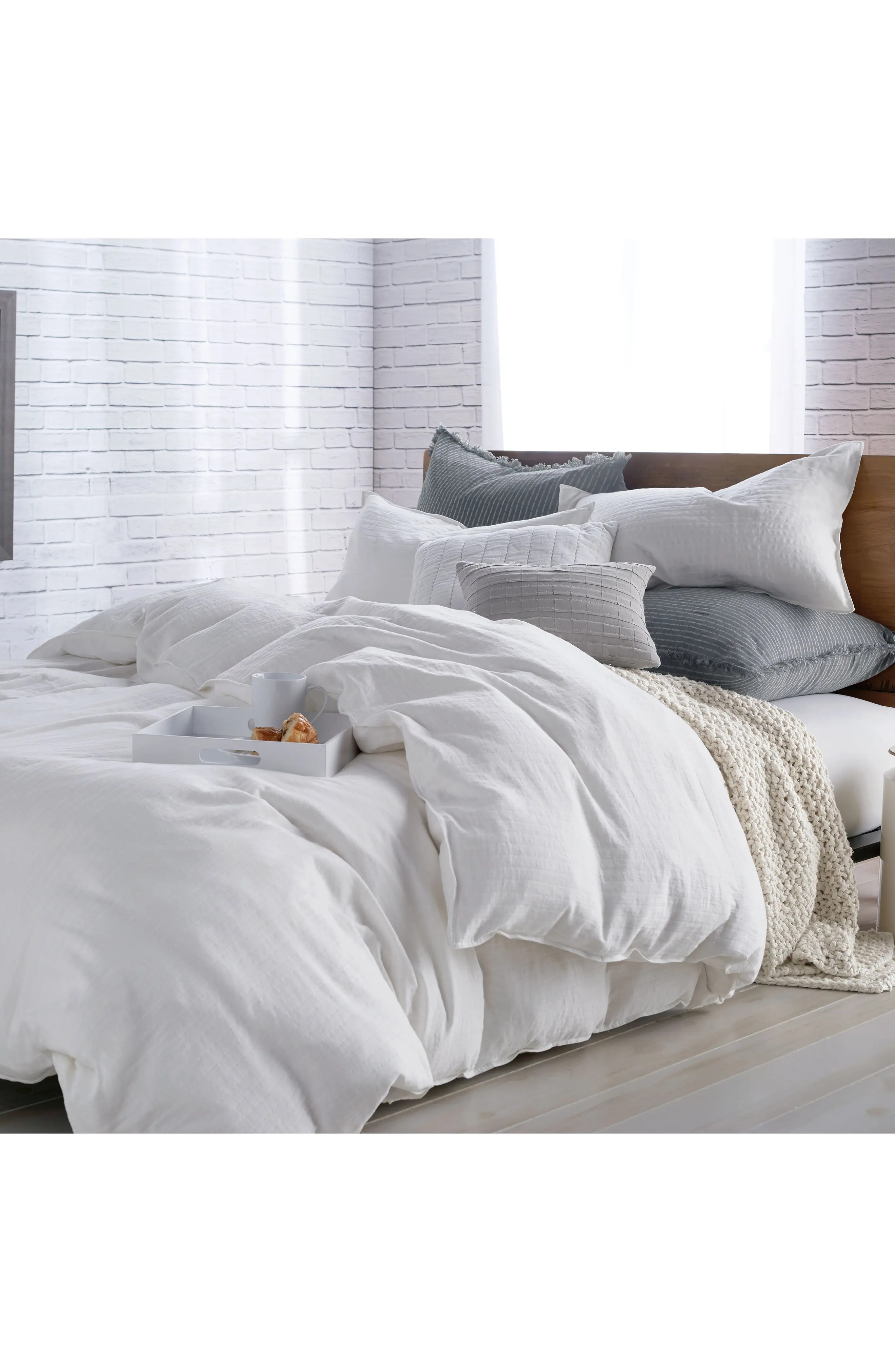 DKNY PURE Comfy White Duvet Cover, Size Twin at Nordstrom | Nordstrom