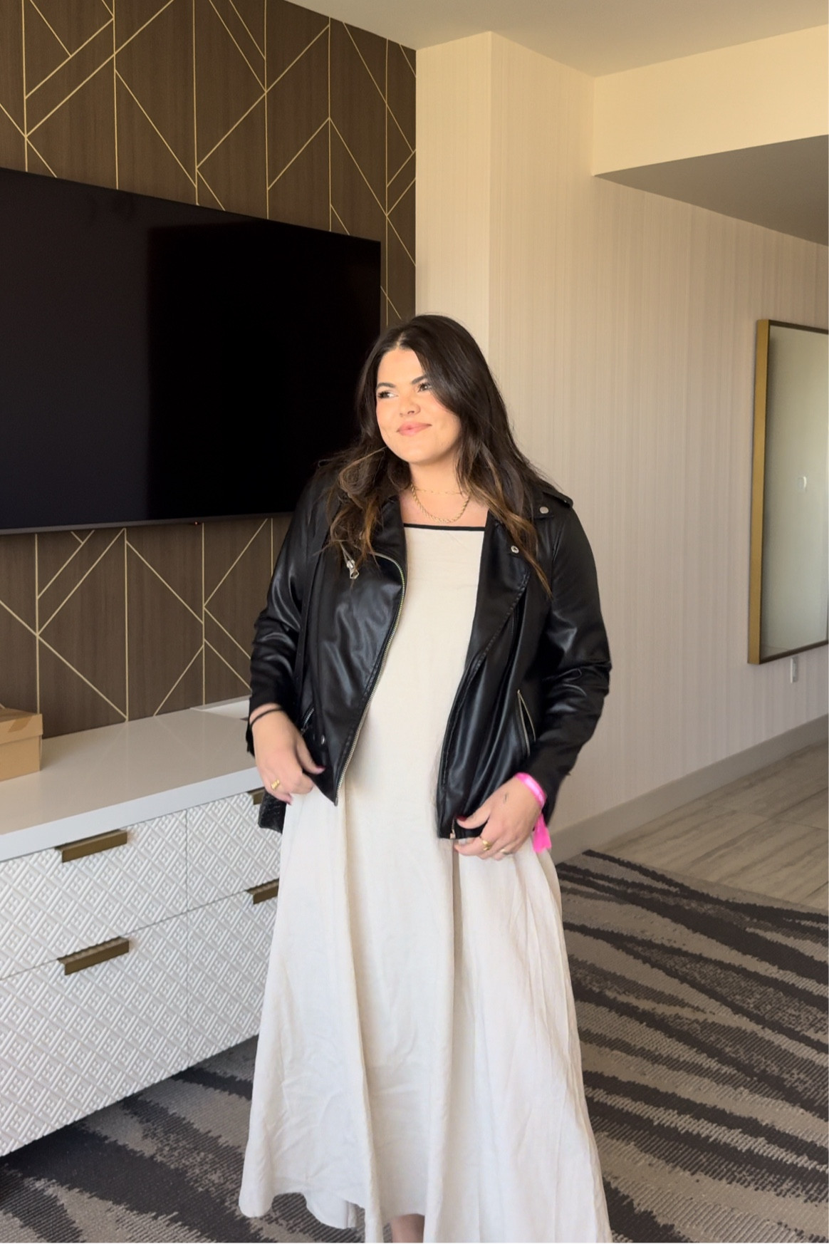 Midsize fall outfit from Amazon

Wearing this linen midi dress underneath a leather jacket with black pointed buckle flats all from Amazon !

Would be cute outfit or teacher outfit as well ! Size 14 typically and wearing xl 

#LTKMidsize #LTKxPrimeDay #LTKFindsUnder50