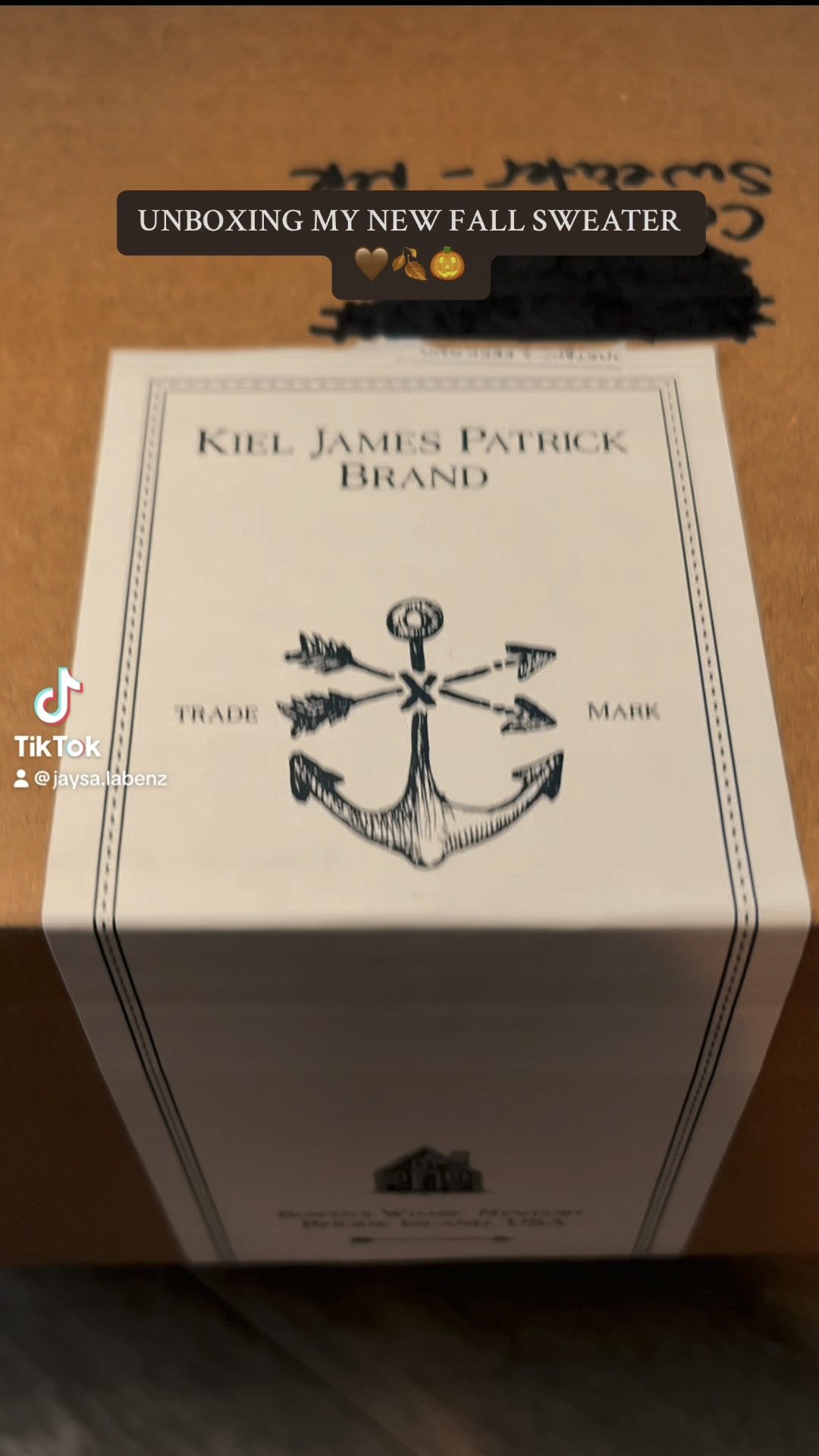 THE PERFECT SWEATER FOR THIS FALL 🍂☕️🤎🎃

#LTKStyleTip #LTKSeasonal #LTKVideo